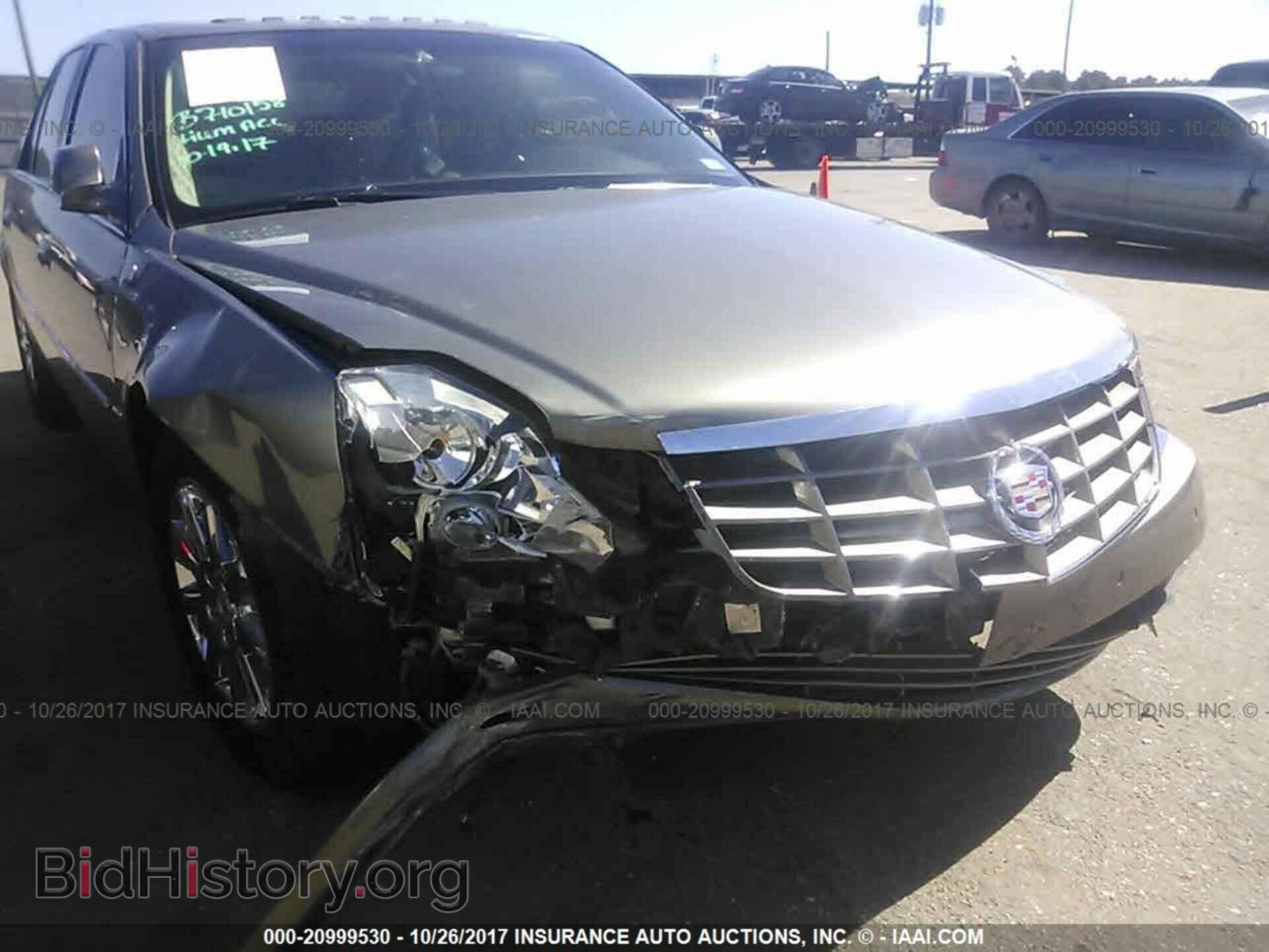 2011 Cadillac Dts - VIN: 1G6KH5E69BU144768 - Фото 6