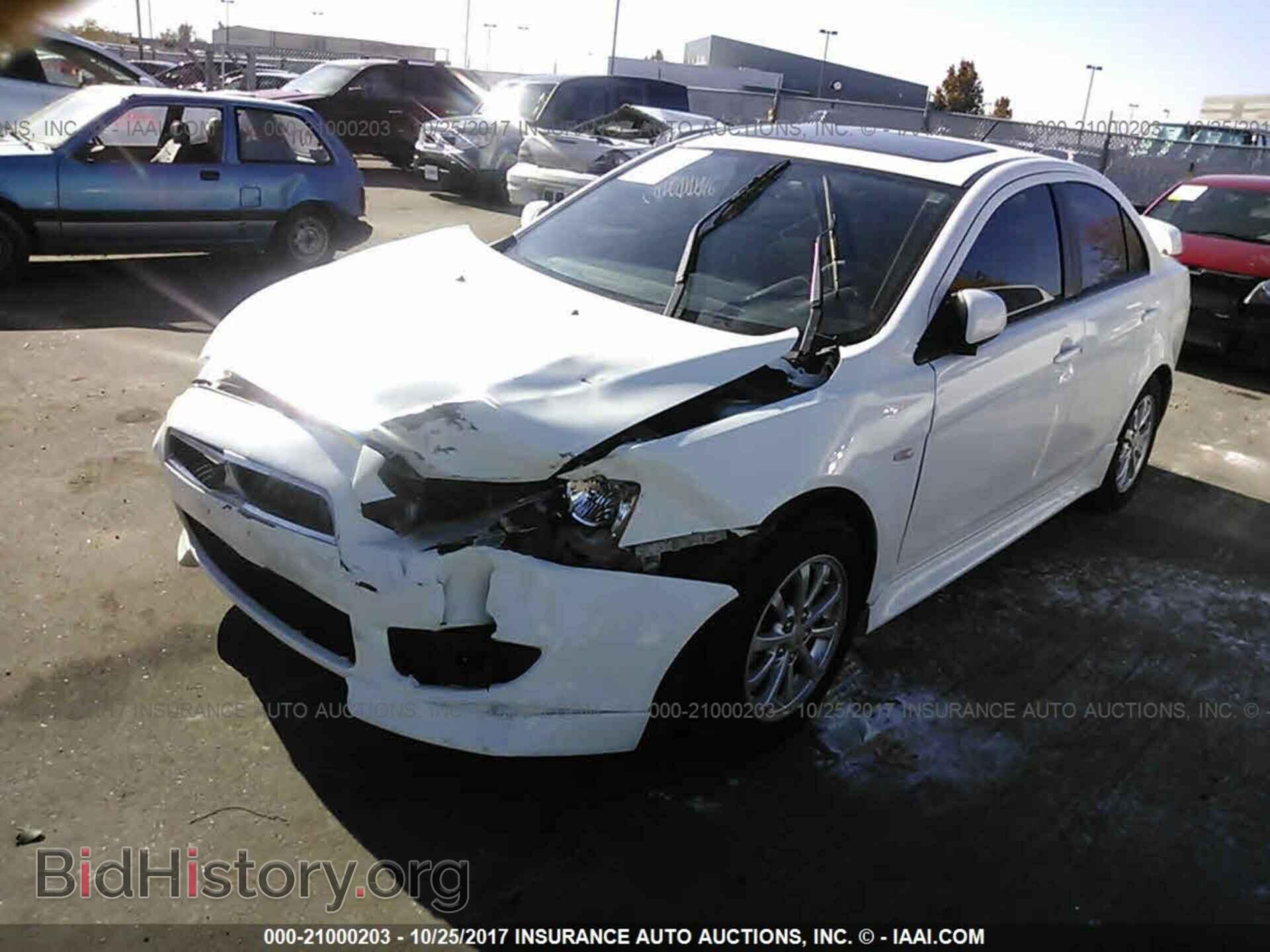 2014 Mitsubishi Lancer - VIN: JA32U2FU5EU015272 - Фото 2