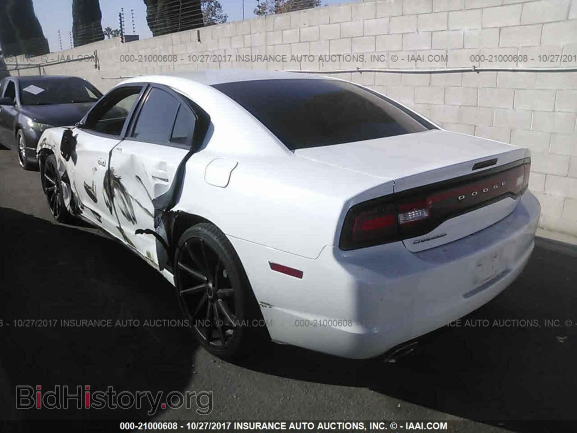 2013 Dodge Charger - VIN: 2C3CDXBG6DH640143 - Photo 3