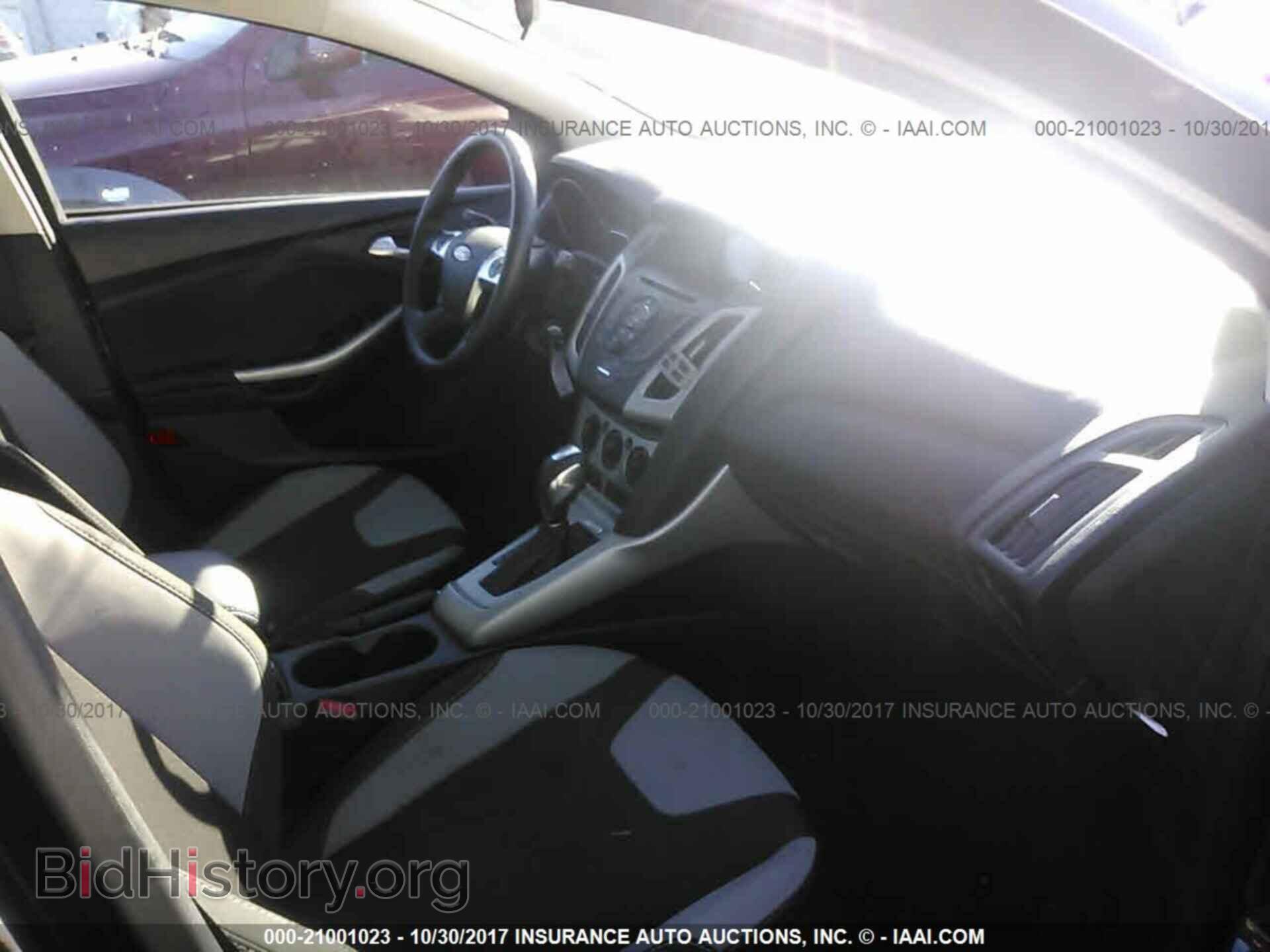 2012 Ford Focus - VIN: 1FAHP3K27CL407868 - Photo 5
