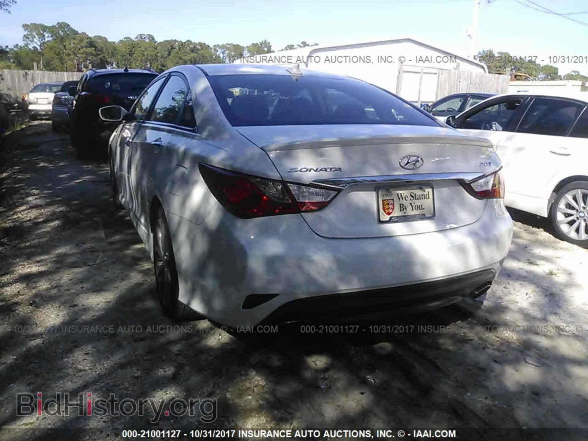2014 Hyundai SONATA (VIN 5NPEC4AB0EH822960) — фото 3 из 10