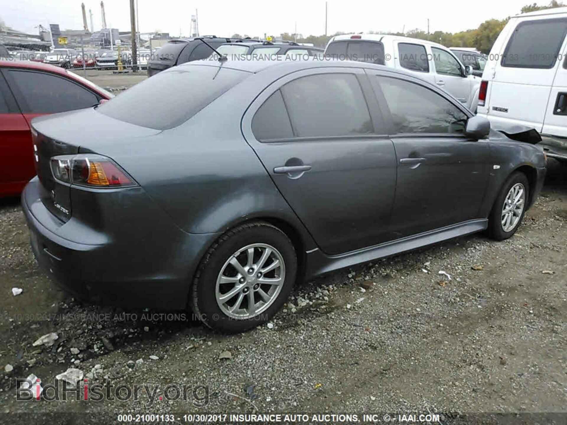 2011 Mitsubishi Lancer - VIN: JA32U2FU7BU006620 - Фото 4