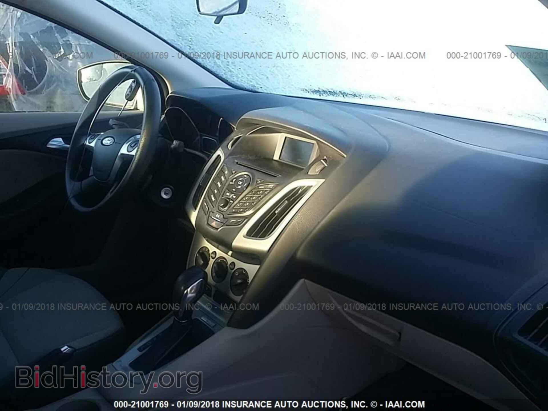 2013 Ford Focus - VIN: 1FADP3F26DL198519 - Photo 5
