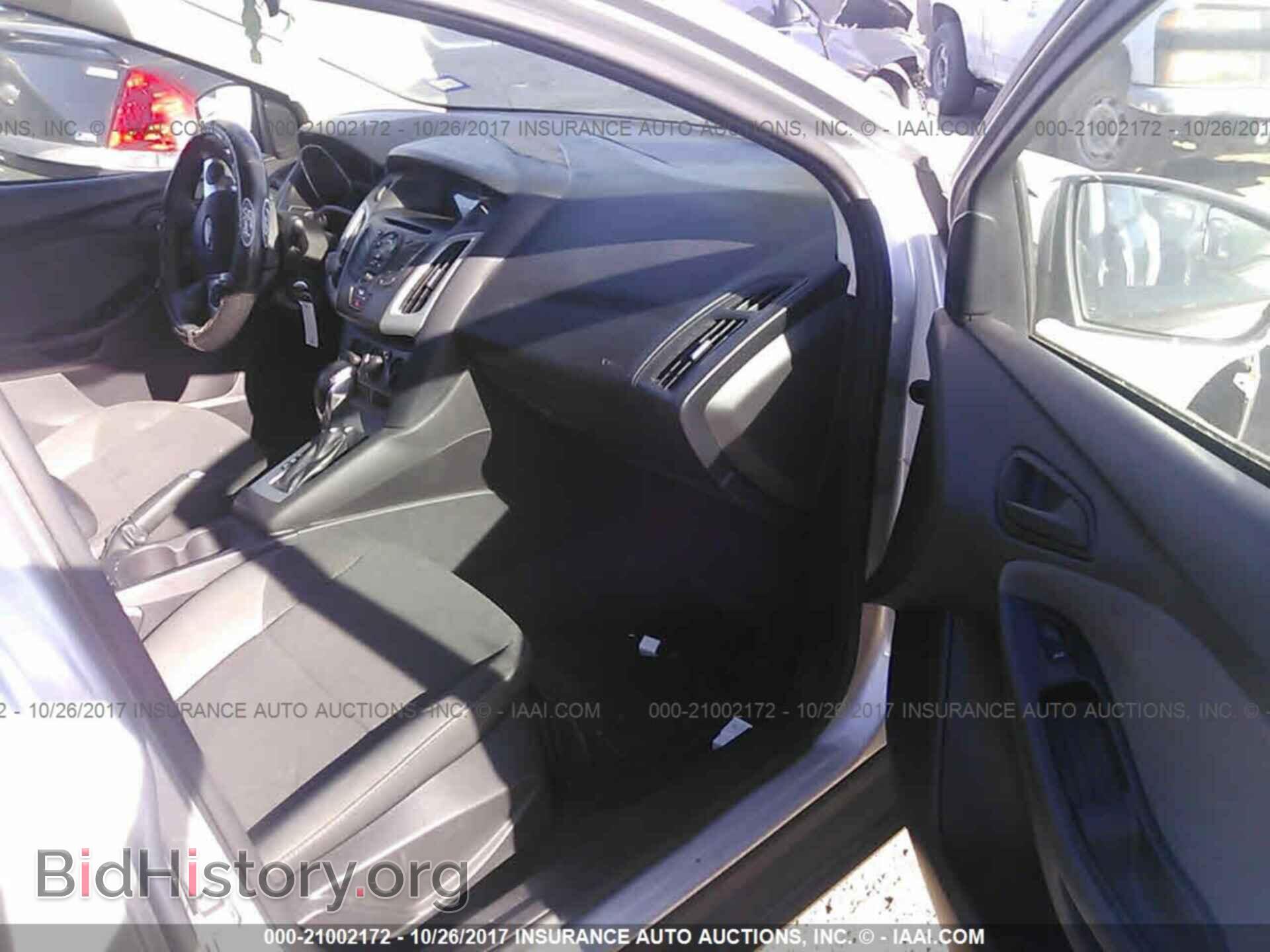 2012 Ford Focus - VIN: 1FAHP3F21CL118060 - Photo 5