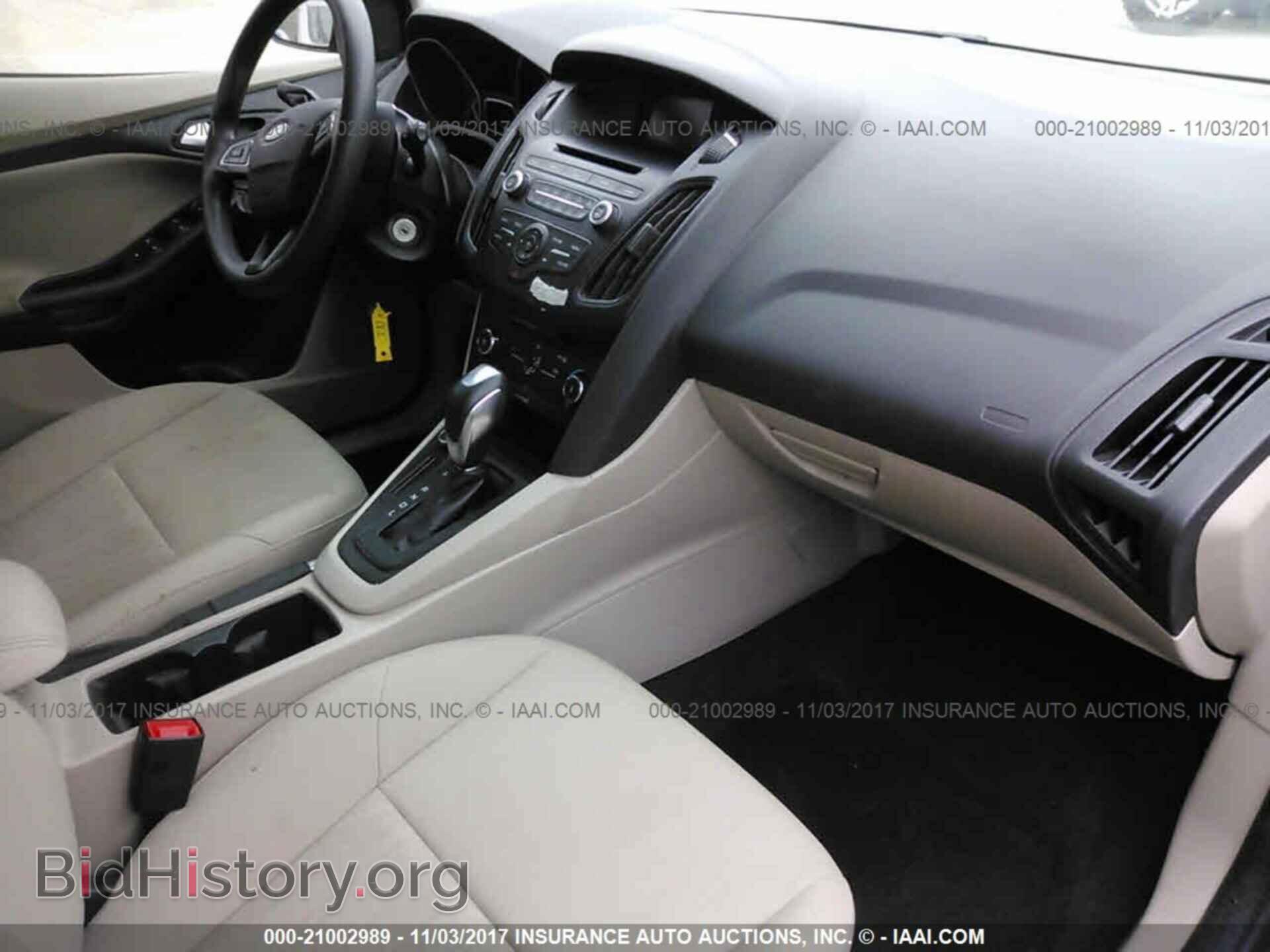 2016 Ford Focus - VIN: 1FADP3K28GL263378 - Фото 5