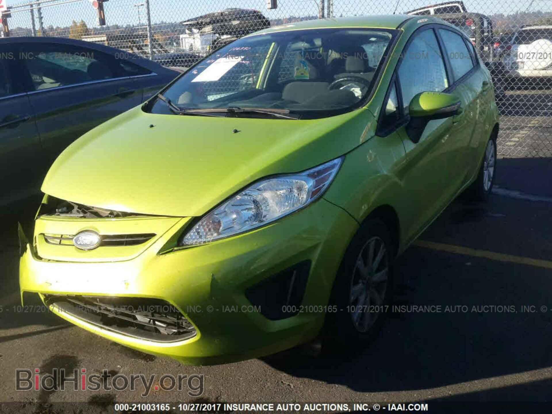 2013 Ford Fiesta - VIN: 3FADP4EJ8DM154079 - Фото 2