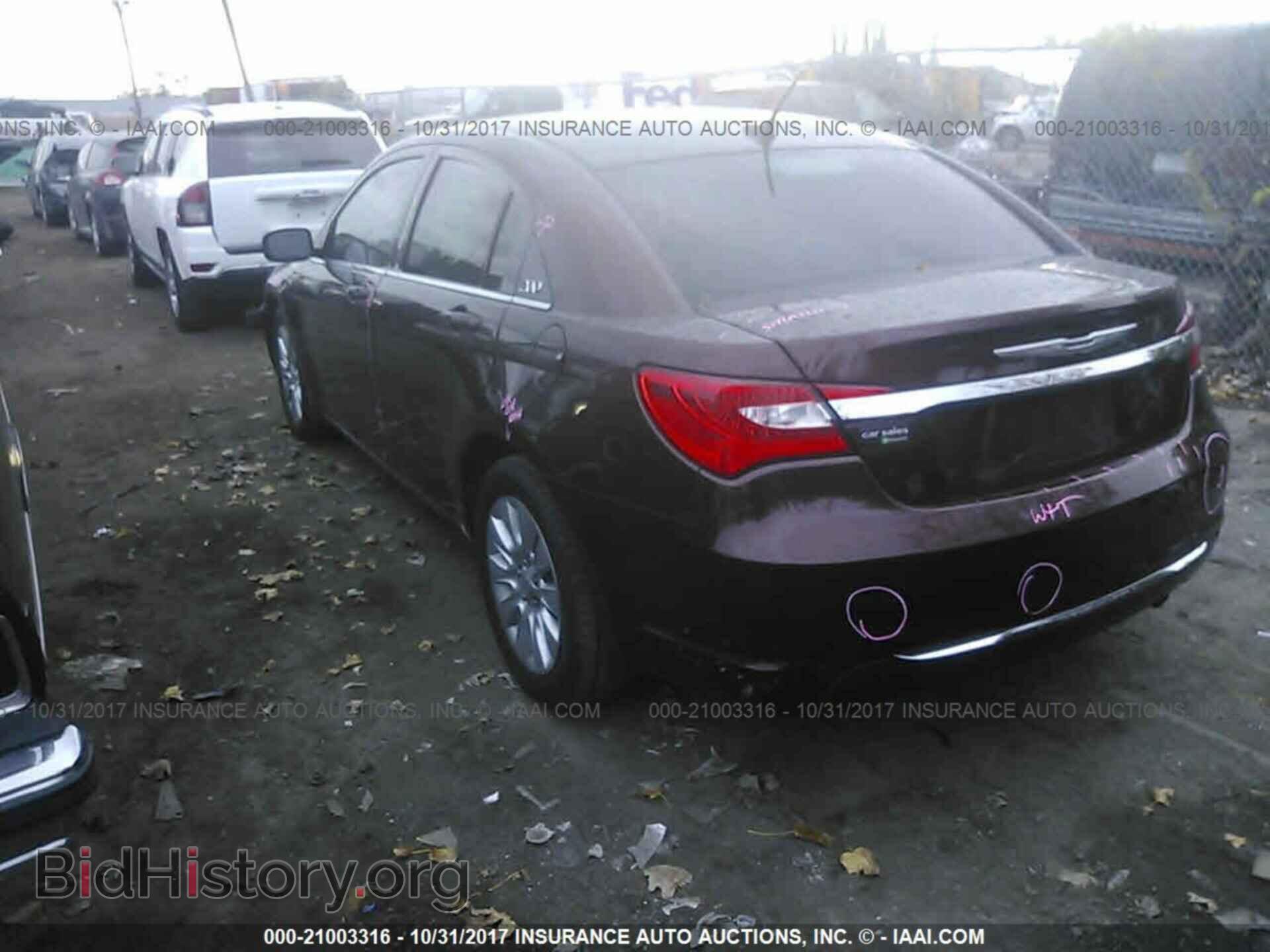 2013 Chrysler 200 - VIN: 1C3CCBAB8DN640986 - Фото 3