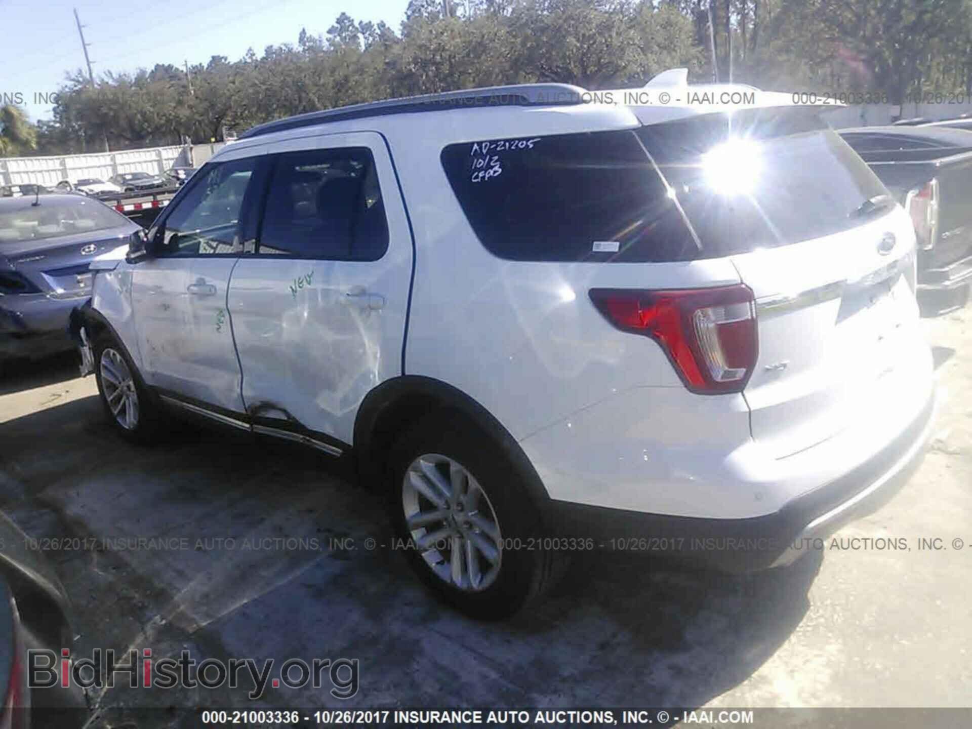 2016 Ford Explorer - VIN: 1FM5K7D86GGB43623 - Photo 3