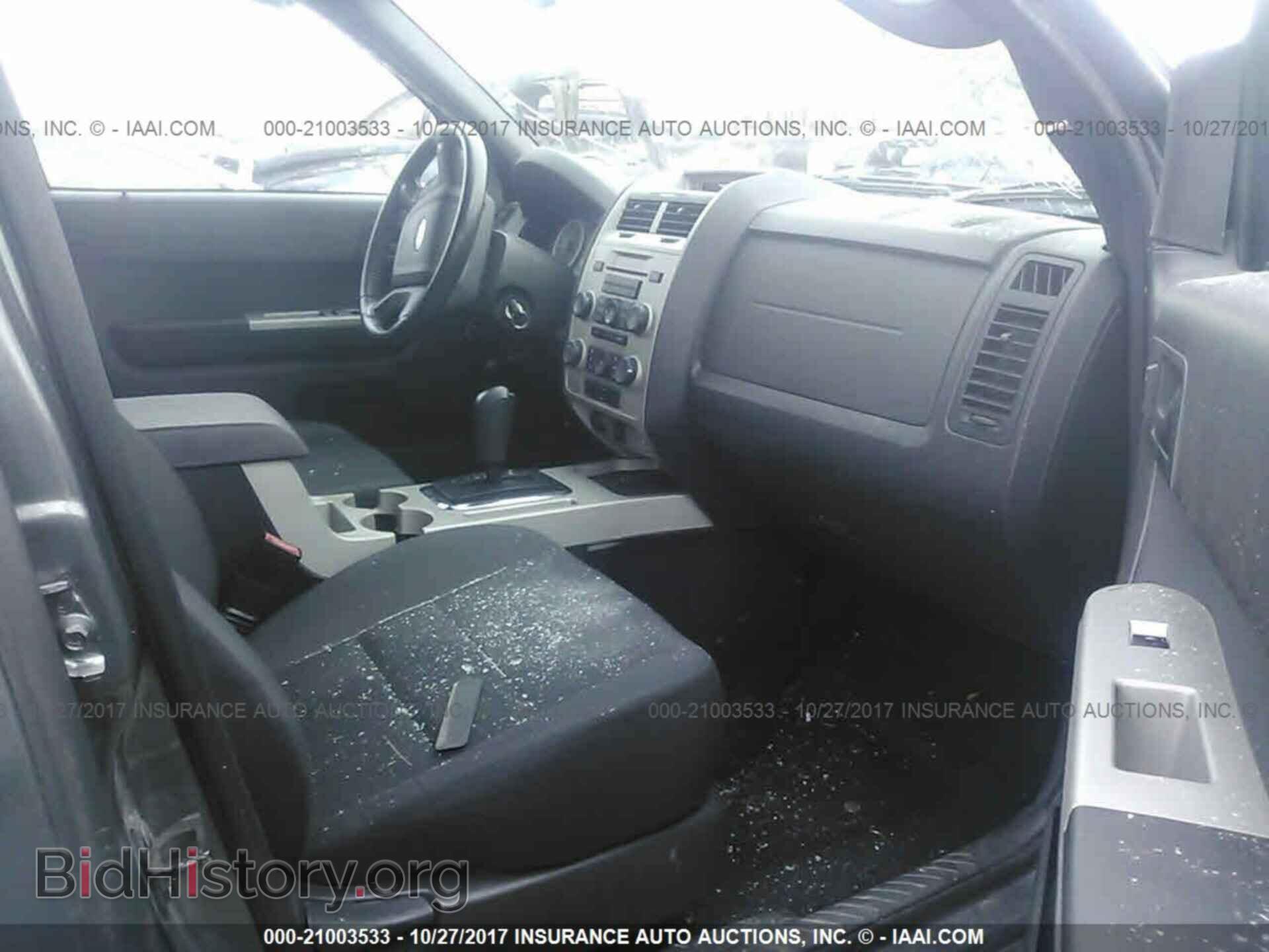 2011 Ford Escape - VIN: 1FMCU9DG8BKA55201 - Фото 5