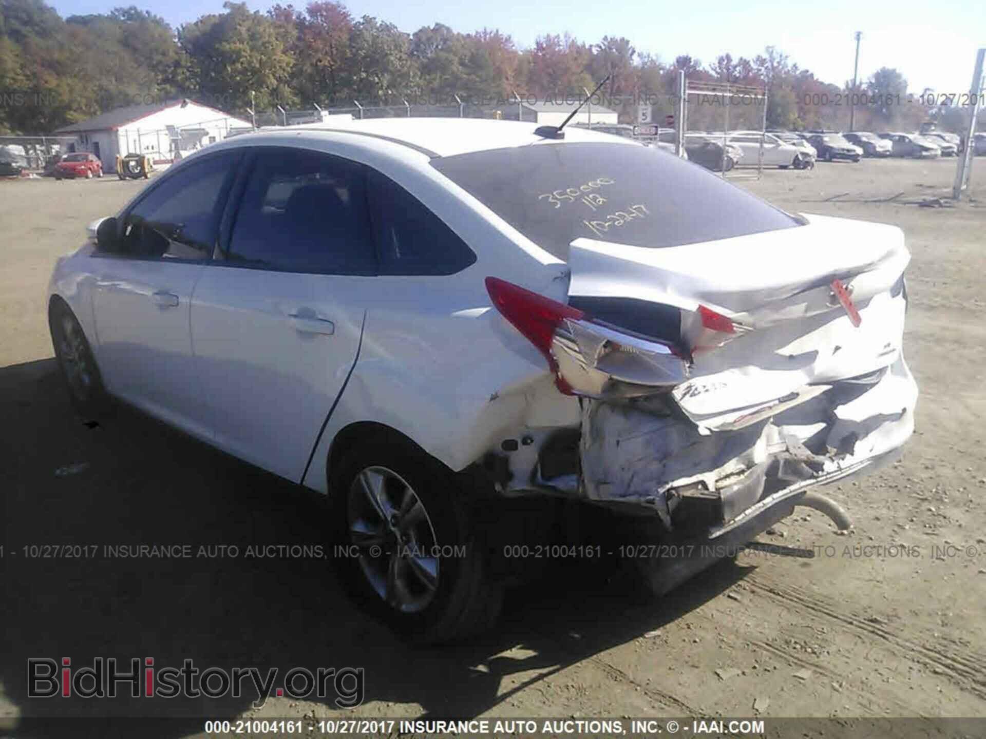 2014 Ford Focus - VIN: 1FADP3F20EL301161 - Photo 3