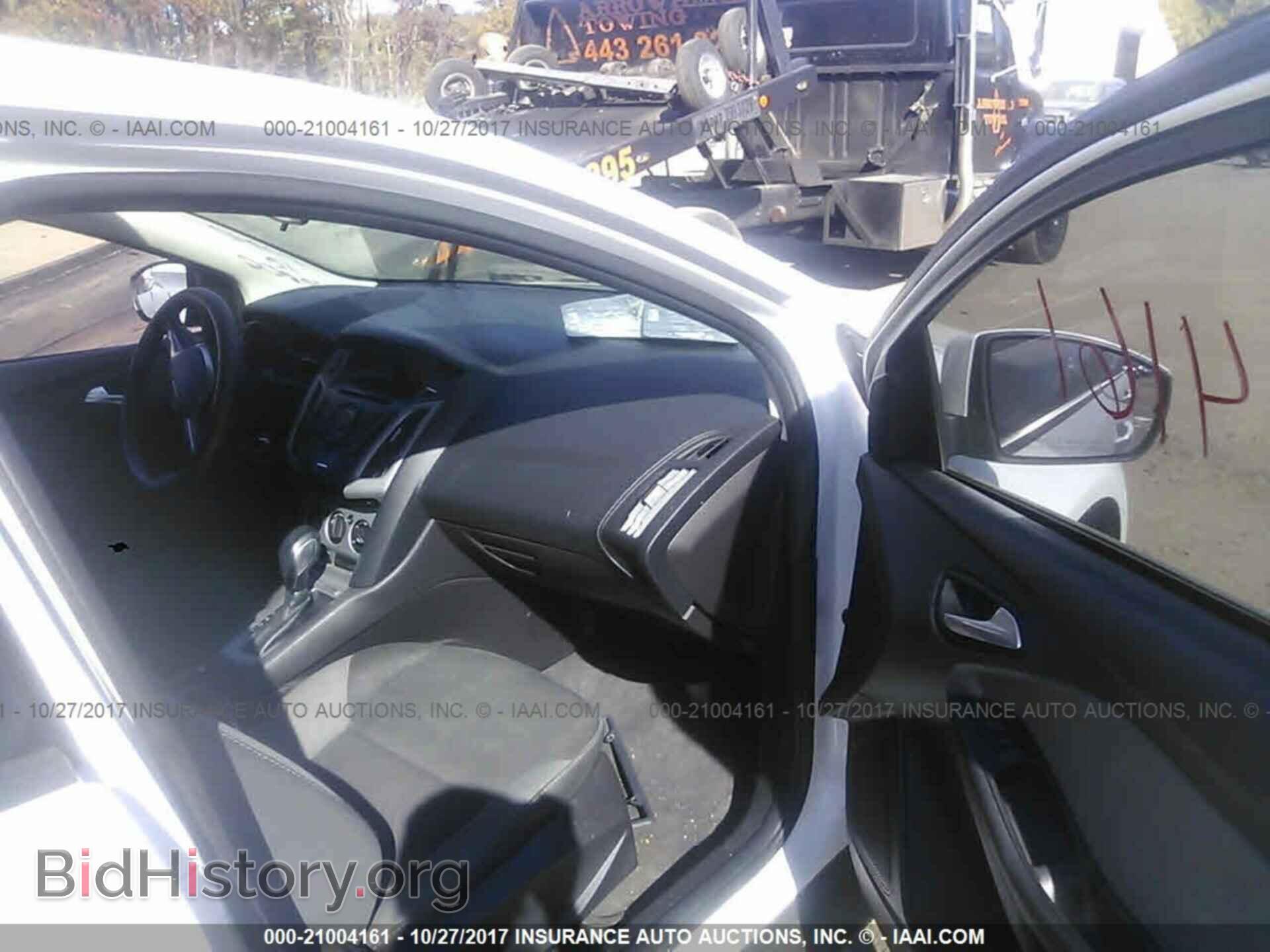 2014 Ford Focus - VIN: 1FADP3F20EL301161 - Photo 5