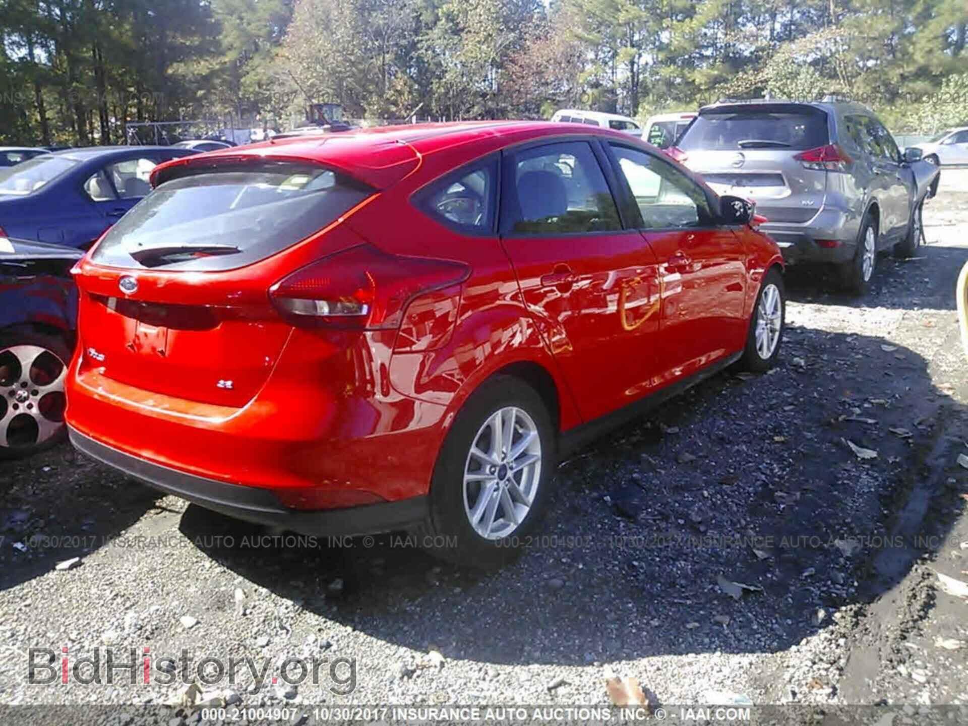 2016 Ford Focus - VIN: 1FADP3K28GL283484 - Фото 4