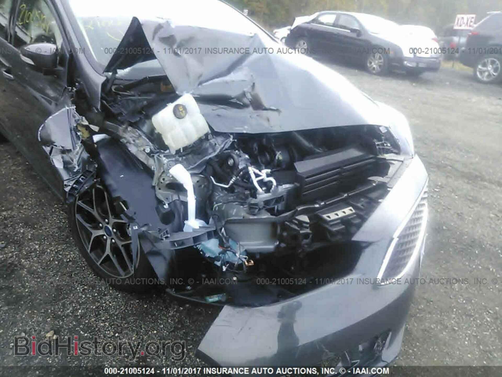 2017 Ford Focus - VIN: 1FADP3M29HL323070 - Photo 6