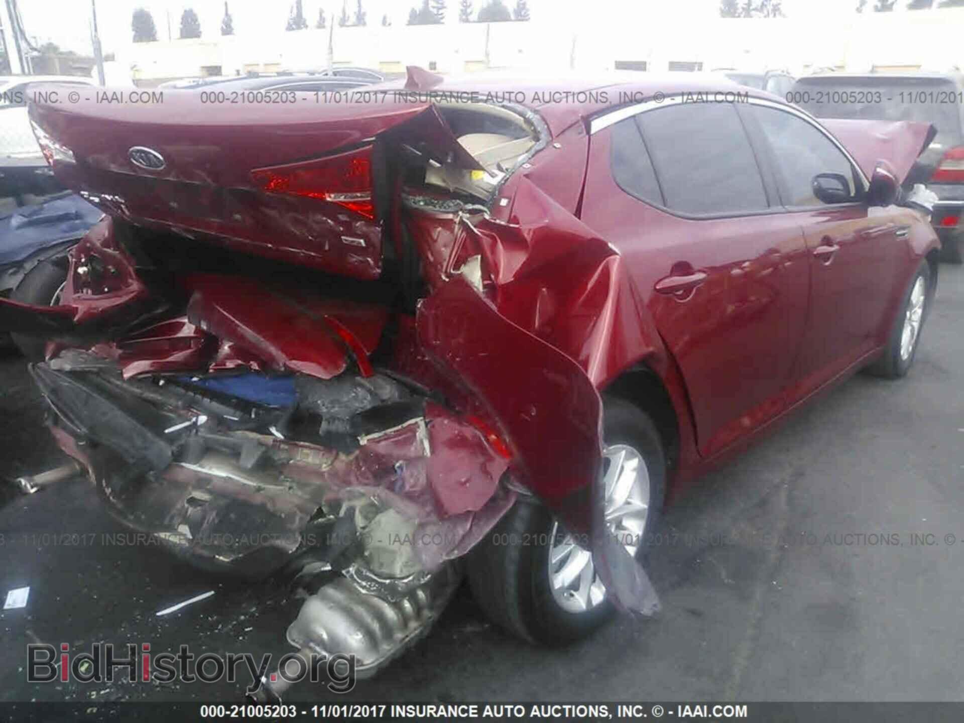 2011 Kia Optima - VIN: KNAGM4A73B5166120 - Photo 4