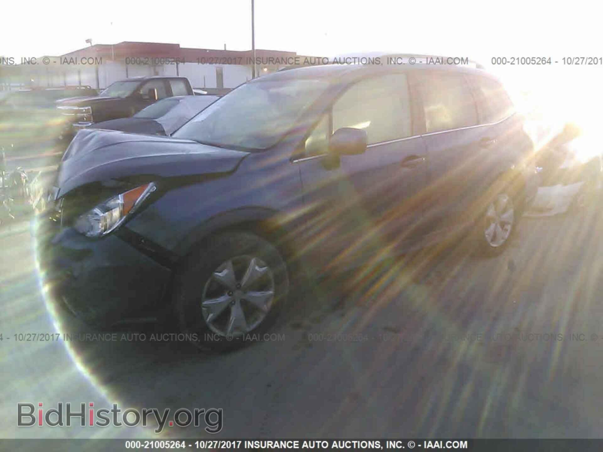 2014 Subaru Forester - VIN: JF2SJAHC5EH544854 - Фото 2