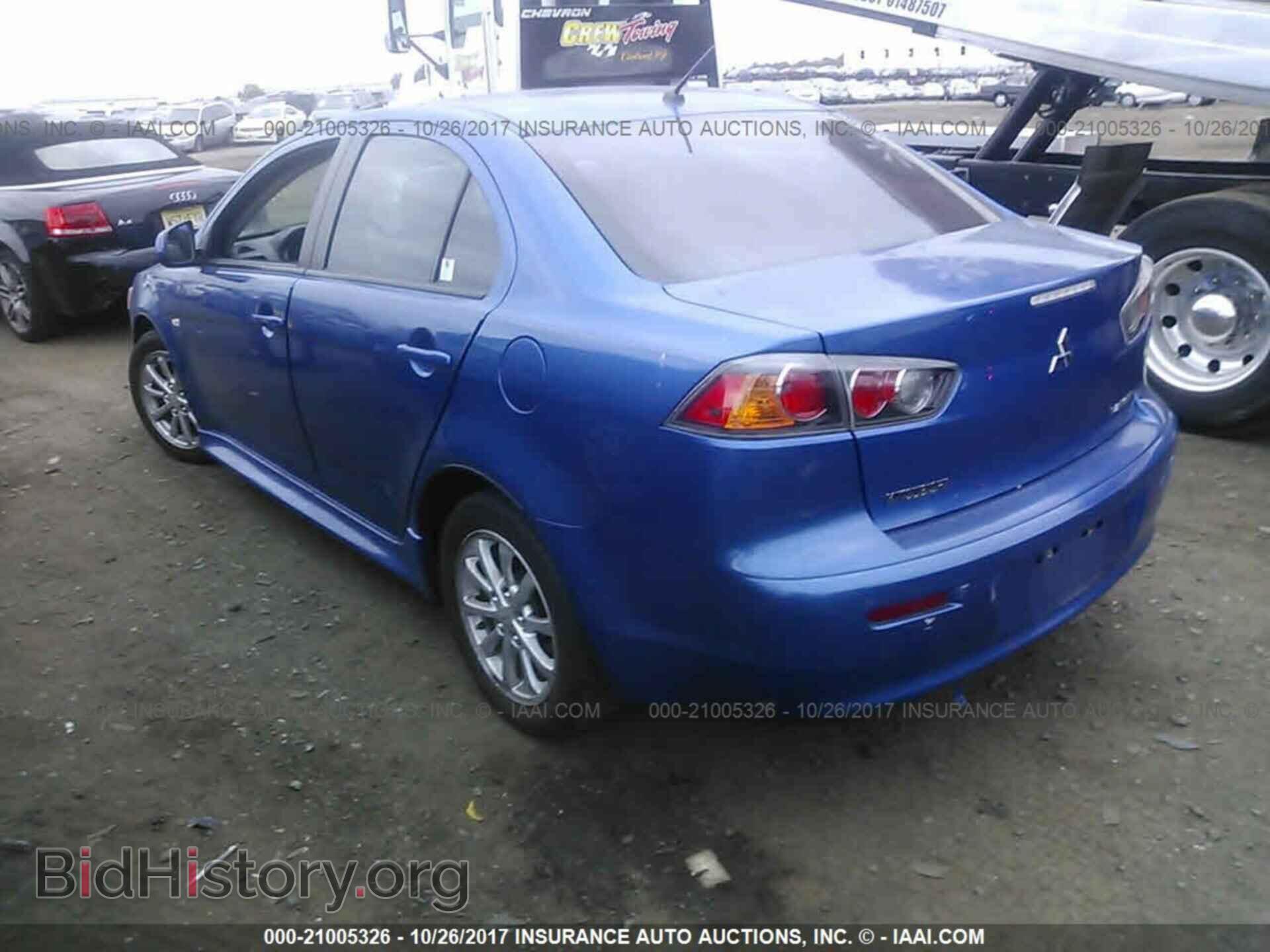 2011 Mitsubishi Lancer - VIN: JA32U2FU4BU019292 - Фото 3