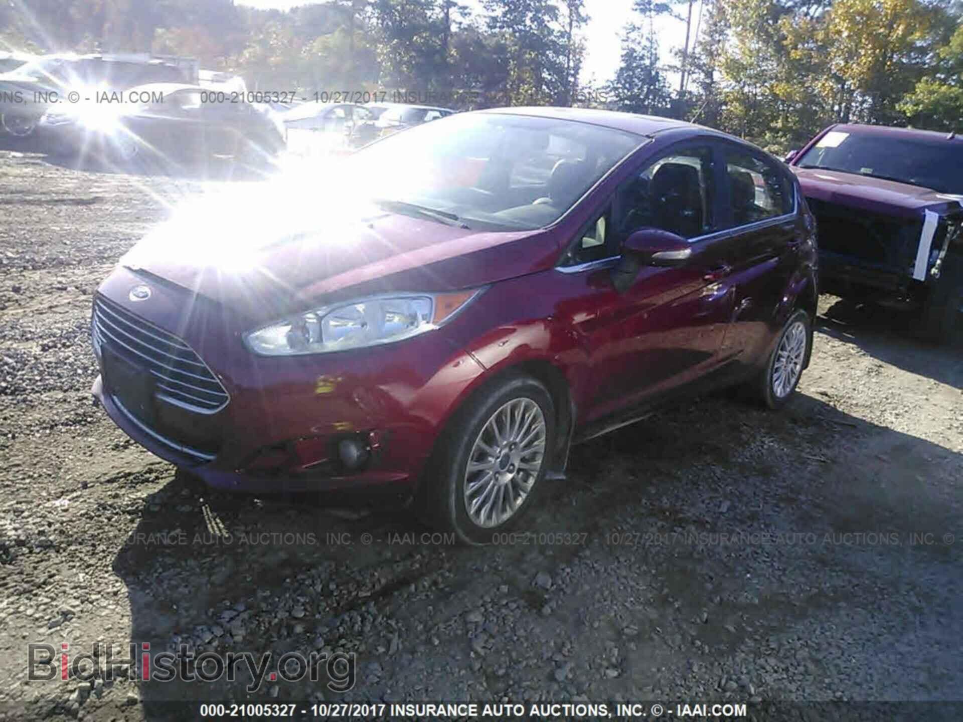 2014 Ford Fiesta - VIN: 3FADP4FJ6EM131853 - Фото 2