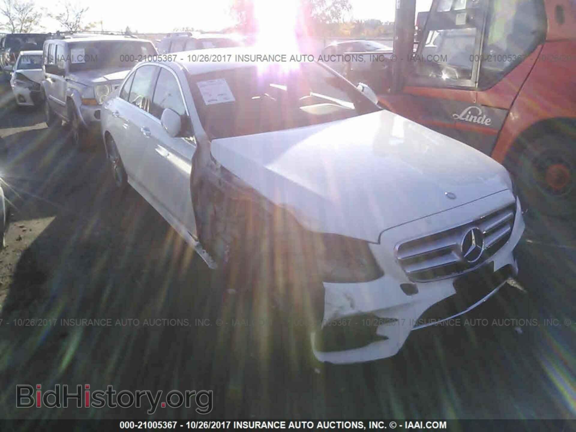 Photo WDDZF4KB4HA054585 - Mercedes-benz E 2017