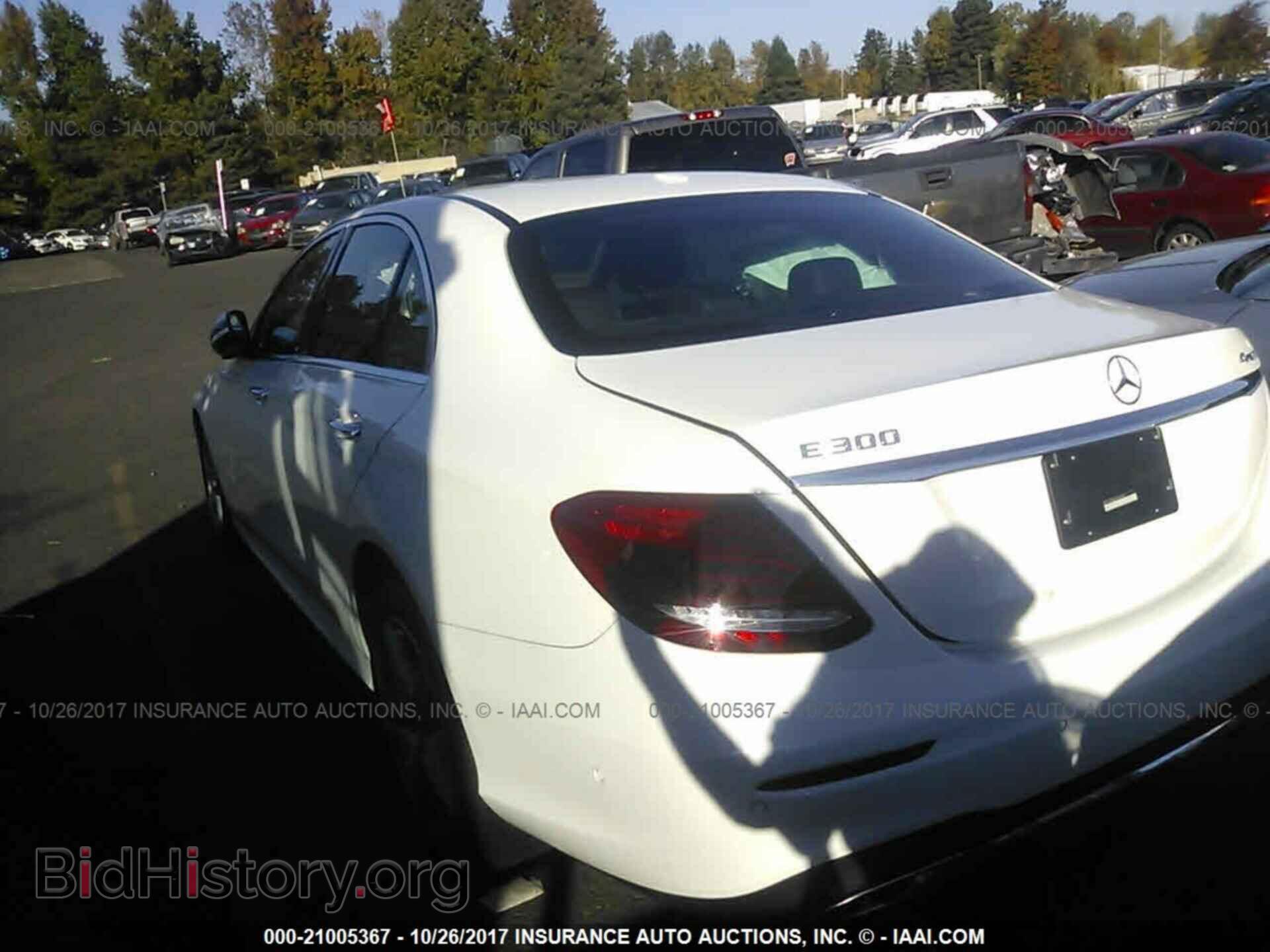 2017 Mercedes-benz E - VIN: WDDZF4KB4HA054585 - Фото 3