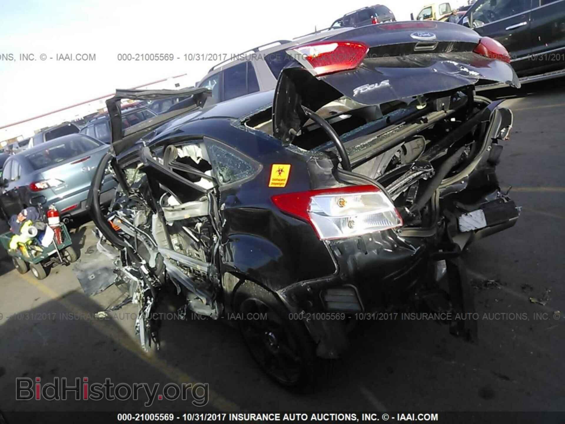2012 Ford Focus - VIN: 1FAHP3E23CL284811 - Photo 3
