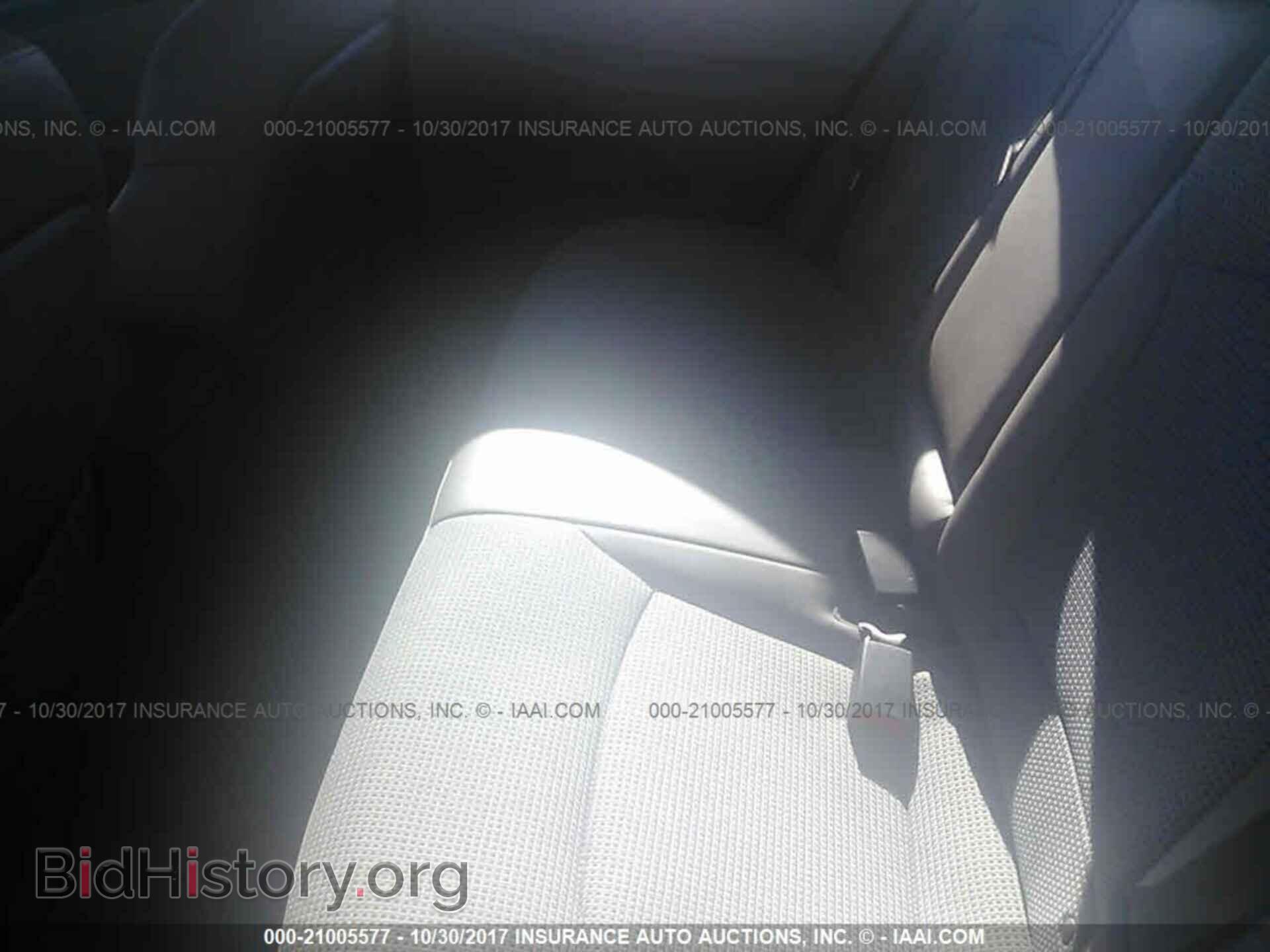 2012 Hyundai Sonata - VIN: 5NPEC4AC9CH447575 - Photo 8