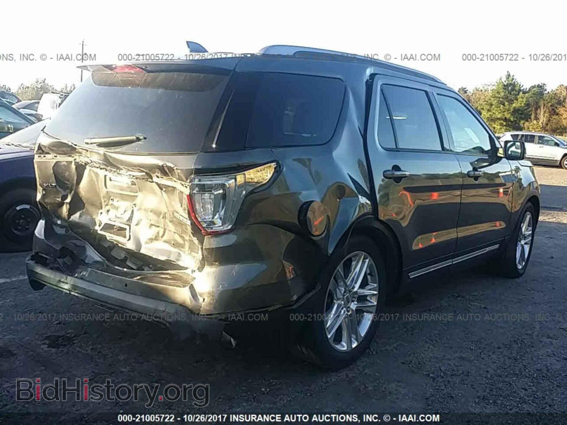2016 Ford Explorer - VIN: 1FM5K7D85GGA50172 - Photo 4