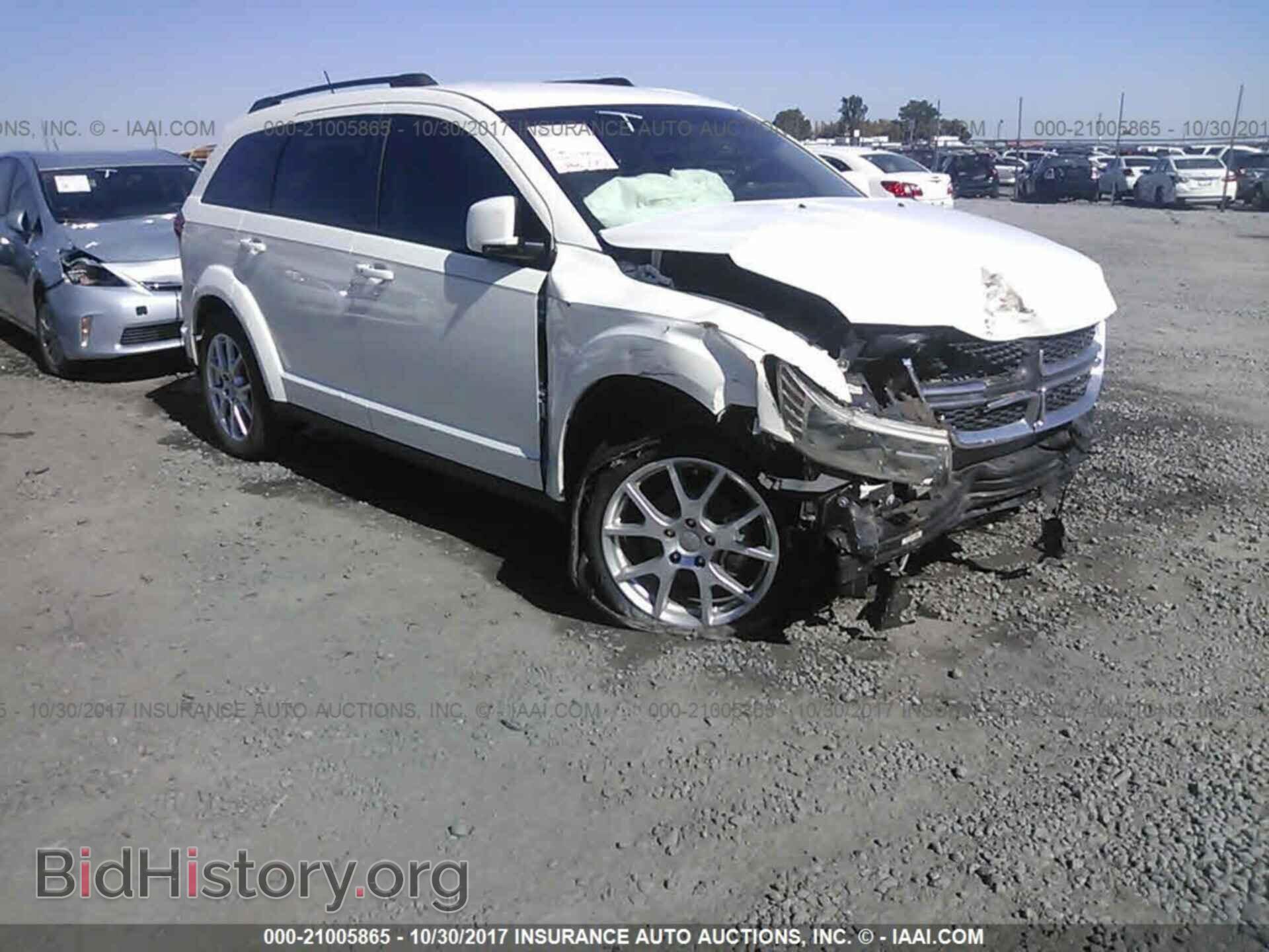 Photo 3C4PDCBG4CT180427 - Dodge Journey 2012