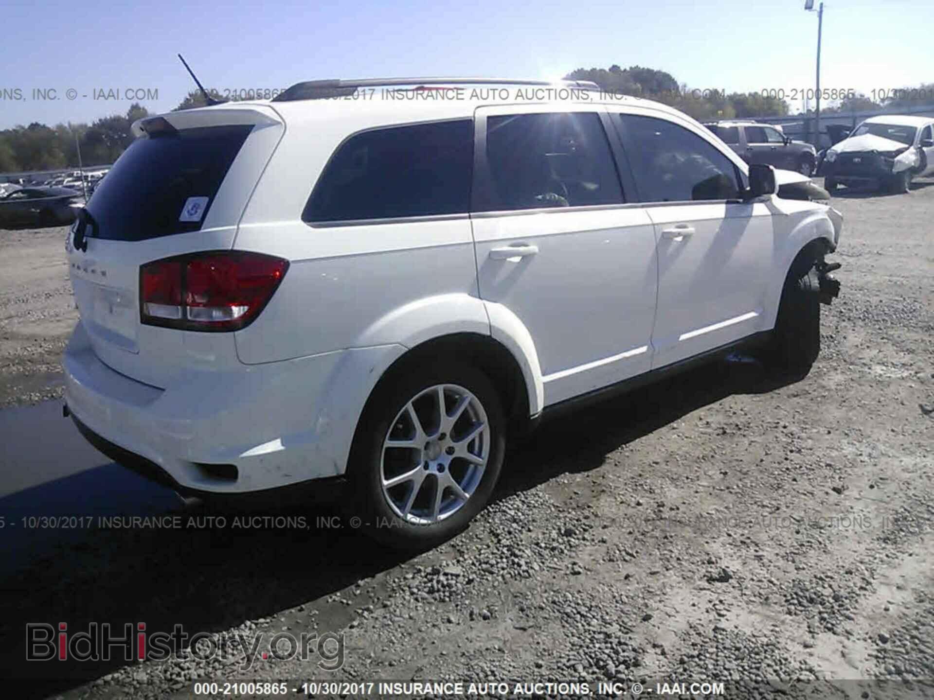 2012 Dodge Journey - VIN: 3C4PDCBG4CT180427 - Фото 4
