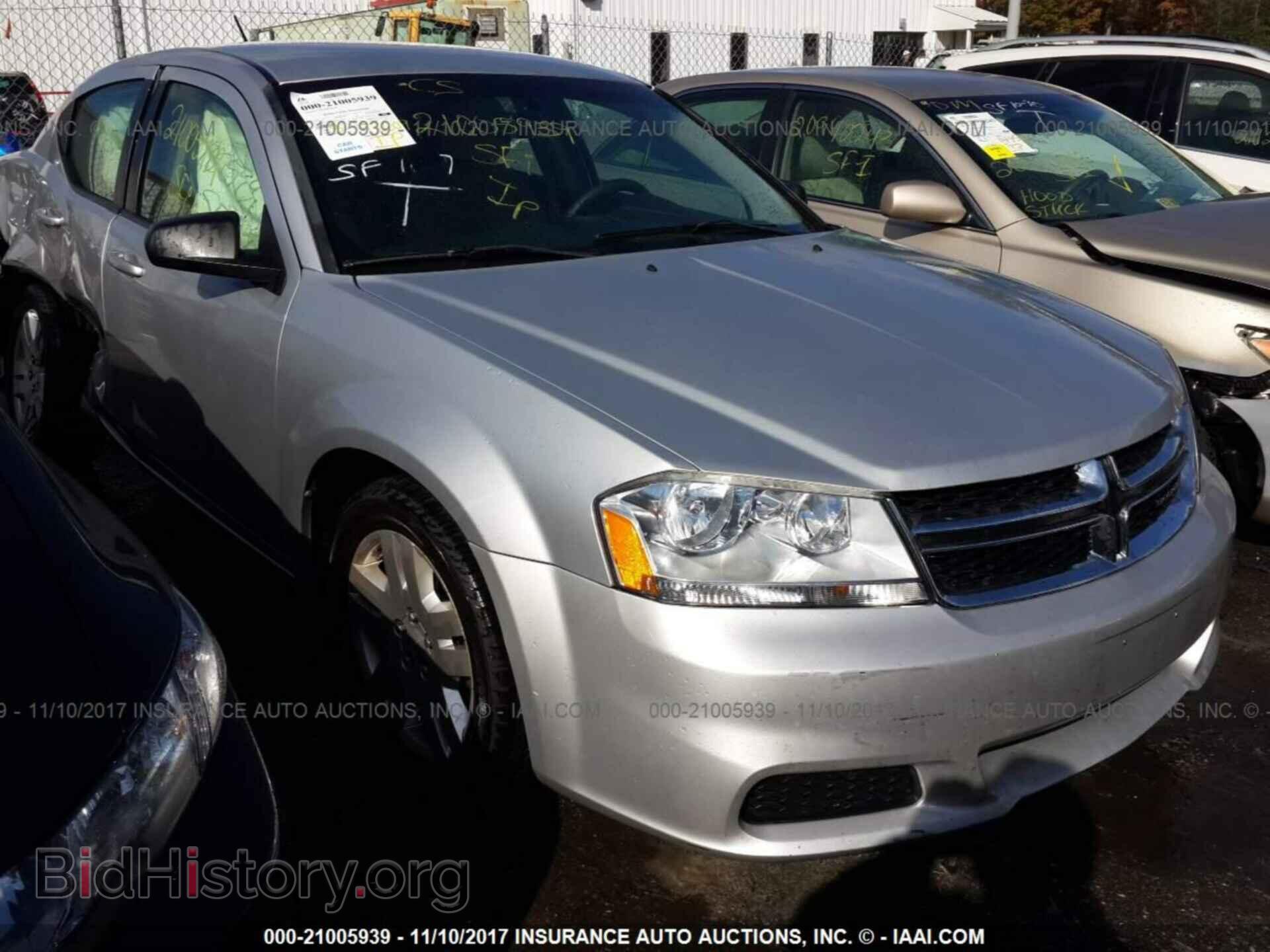 Photo 1C3CDZAB6CN325205 - Dodge Avenger 2012