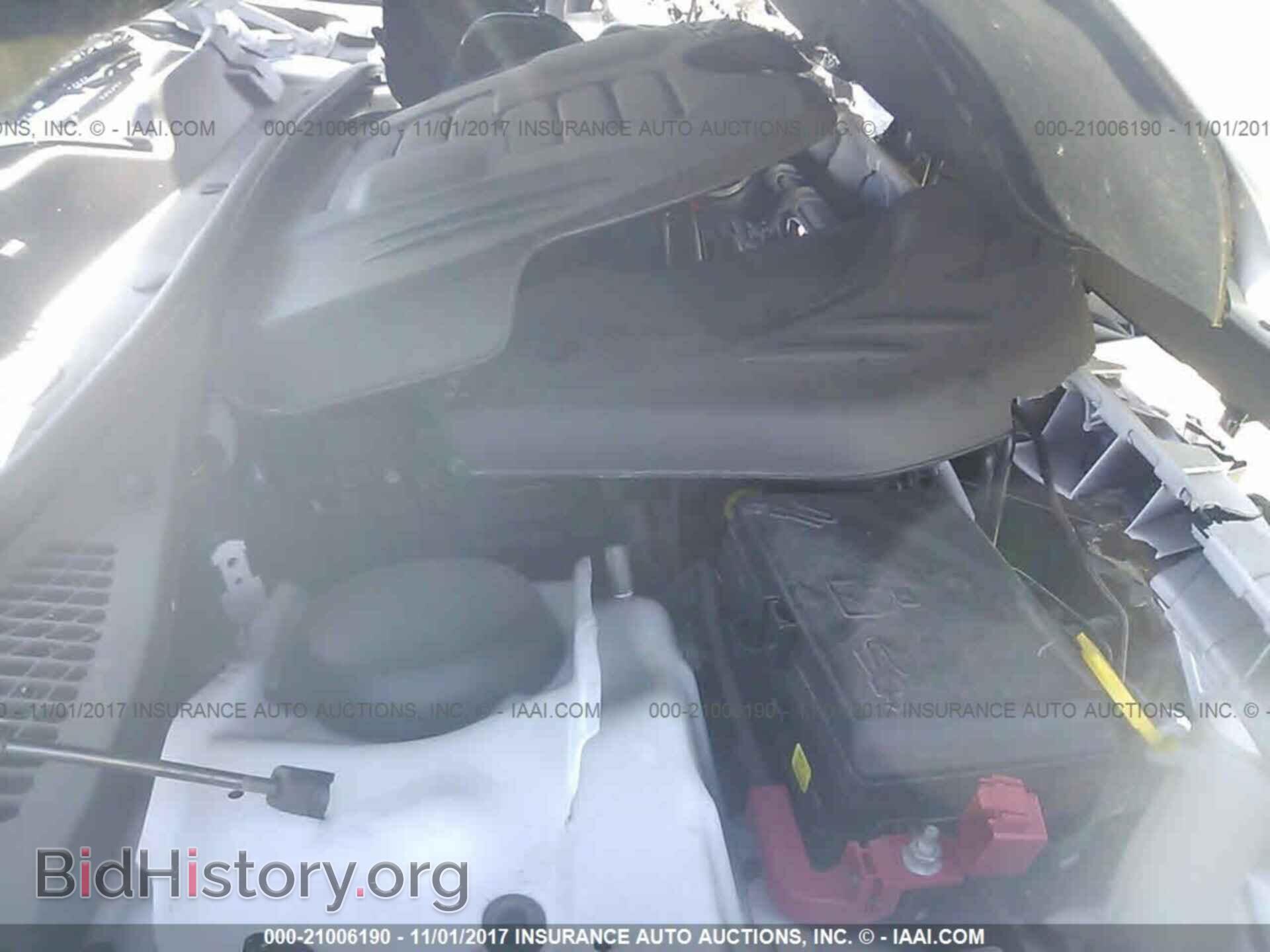 2015 Dodge Challenger - VIN: 2C3CDZBG7FH723594 - Photo 10