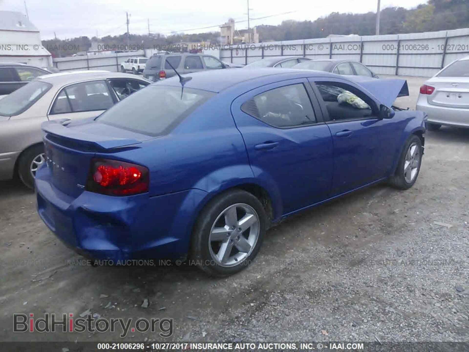 2012 Dodge Avenger - VIN: 1C3CDZCB1CN311886 - Photo 4