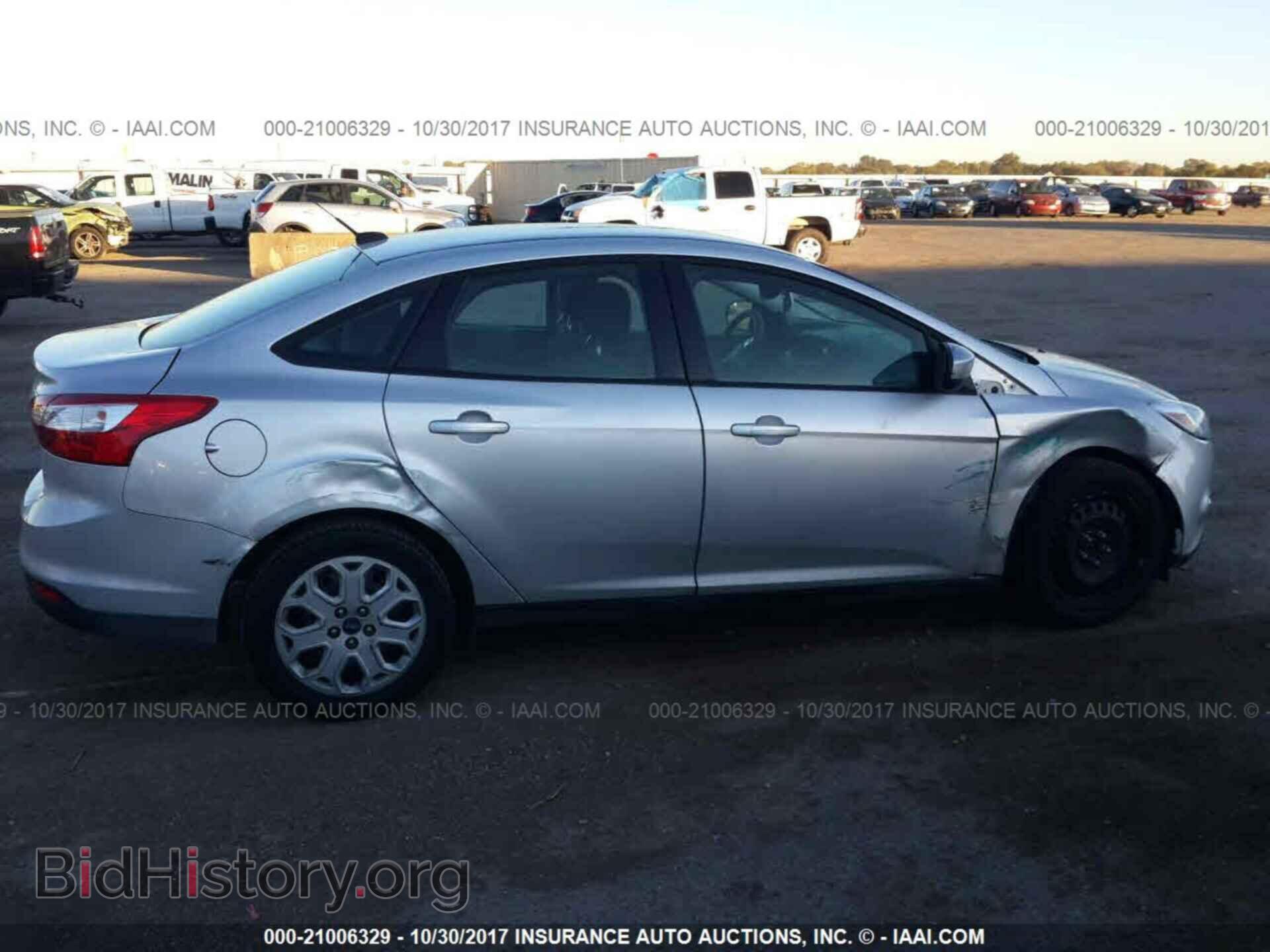 2012 Ford Focus - VIN: 1FAHP3F25CL207419 - Photo 6