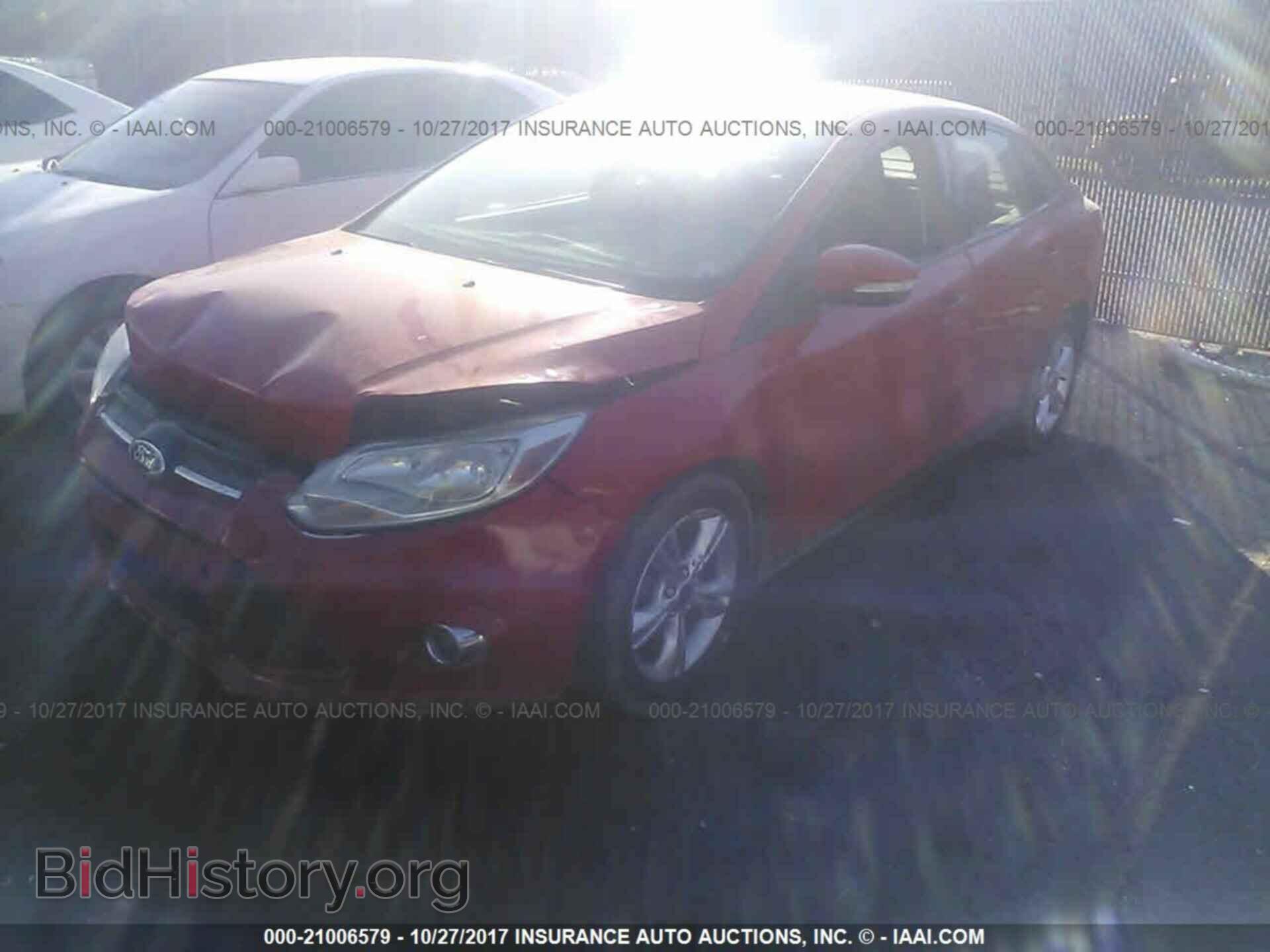 2013 Ford Focus - VIN: 1FADP3F23DL222145 - Фото 2