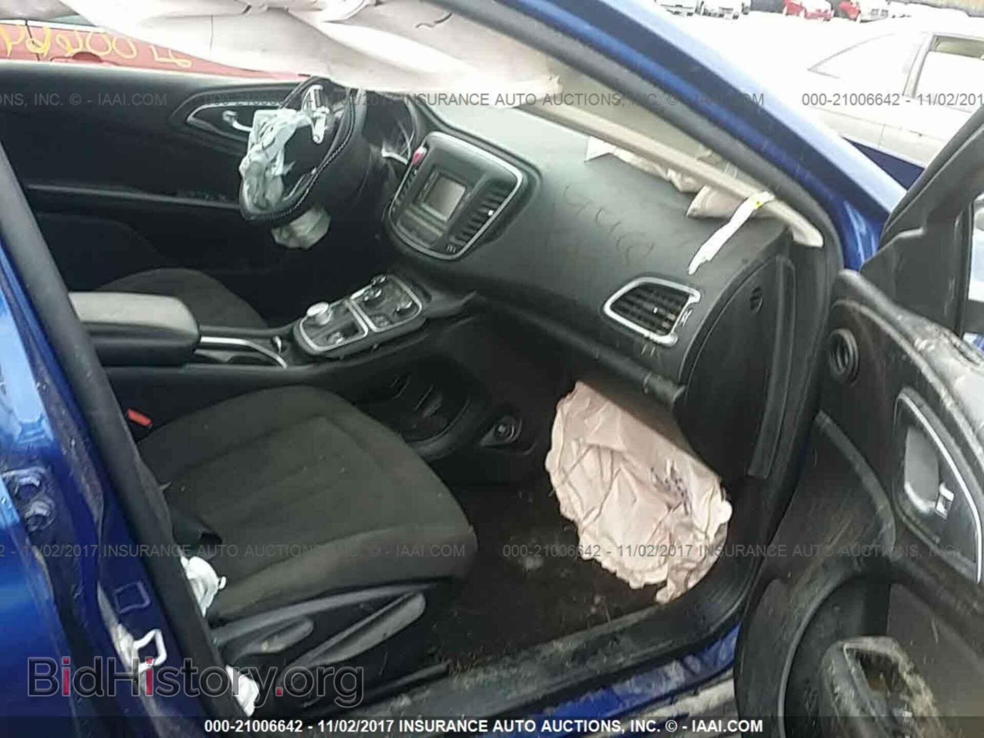 2015 Chrysler 200 - VIN: 1C3CCCAB9FN557981 - Фото 5