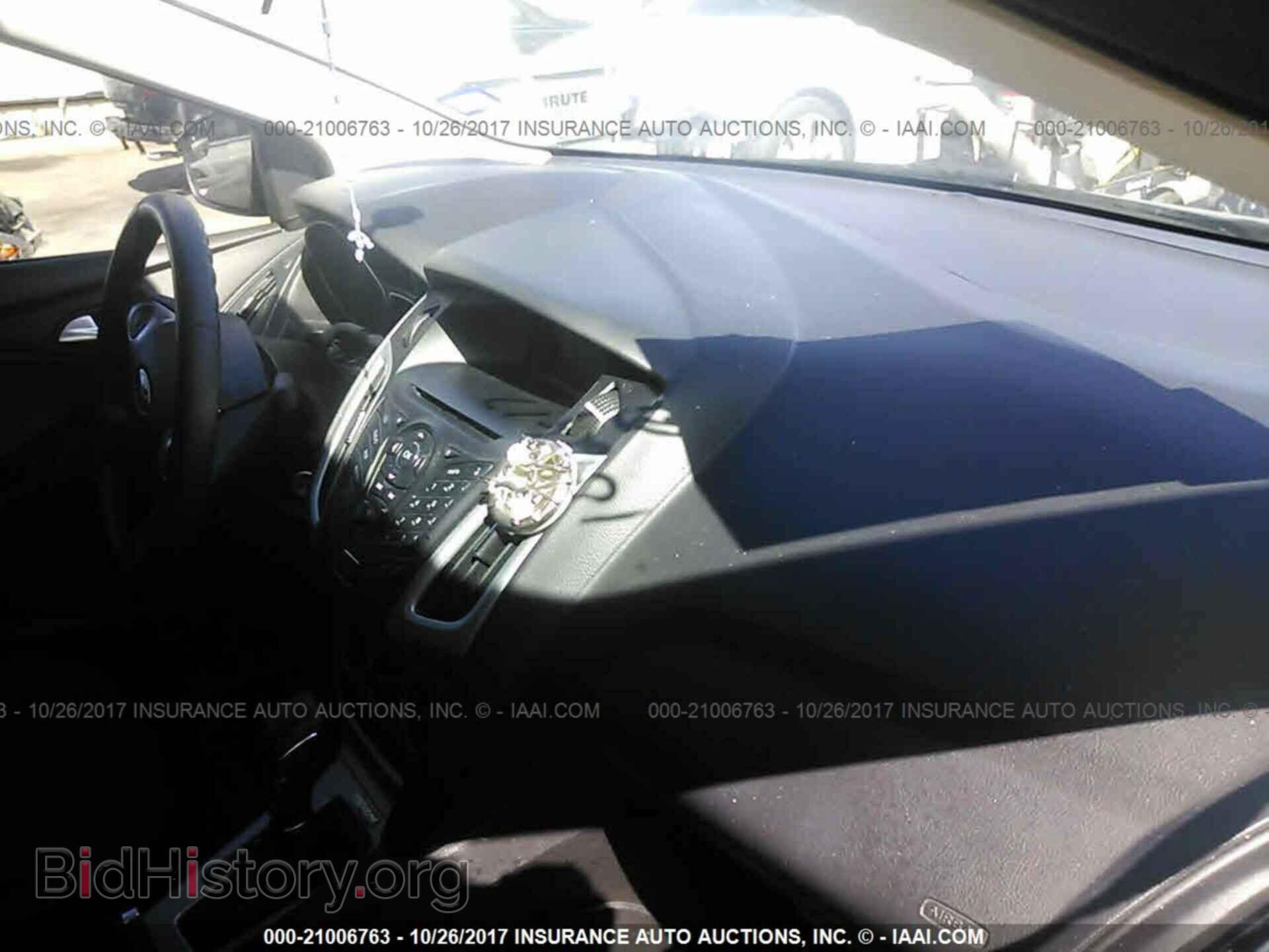 2013 Ford Focus - VIN: 1FADP3F28DL119044 - Photo 5