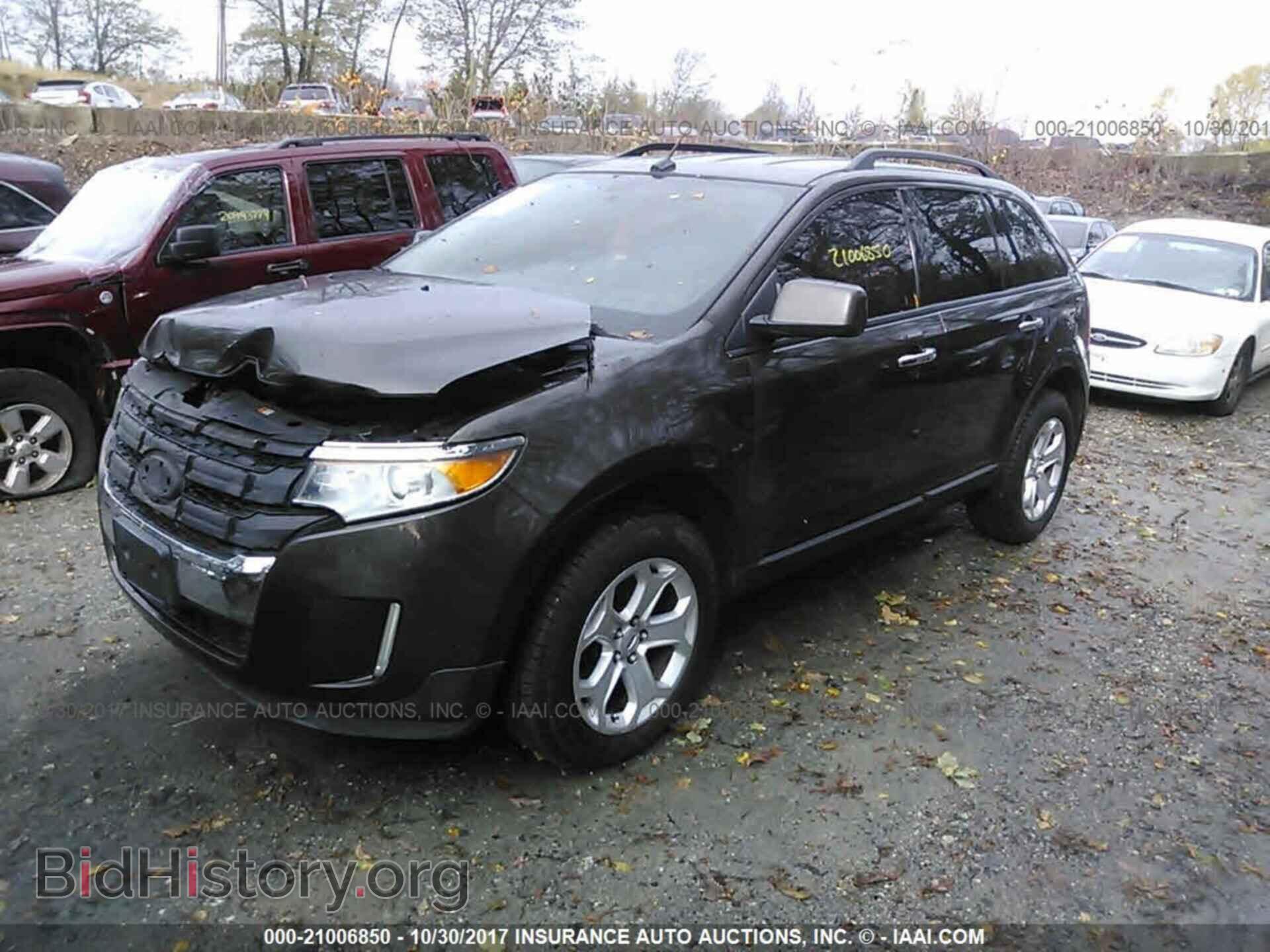 2011 Ford Edge - VIN: 2FMDK4JC7BBA55540 - Photo 2