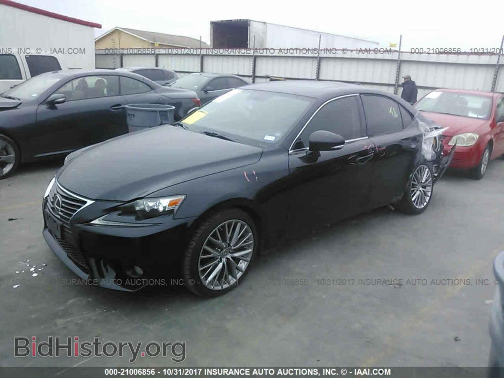 2014 Lexus Is - VIN: JTHBF1D24E5025016 - Photo 2