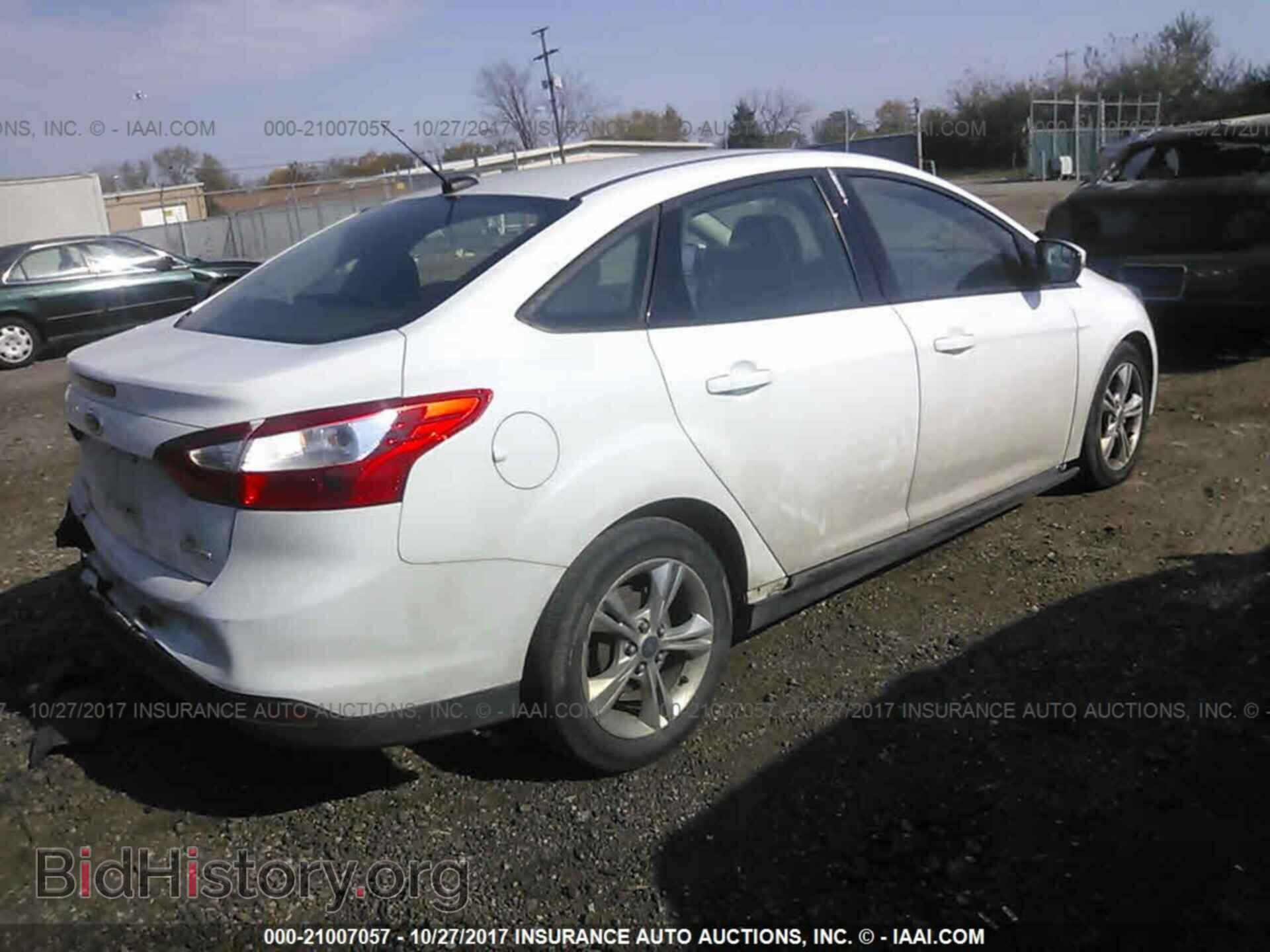 2014 Ford Focus - VIN: 1FADP3F28EL347269 - Photo 4