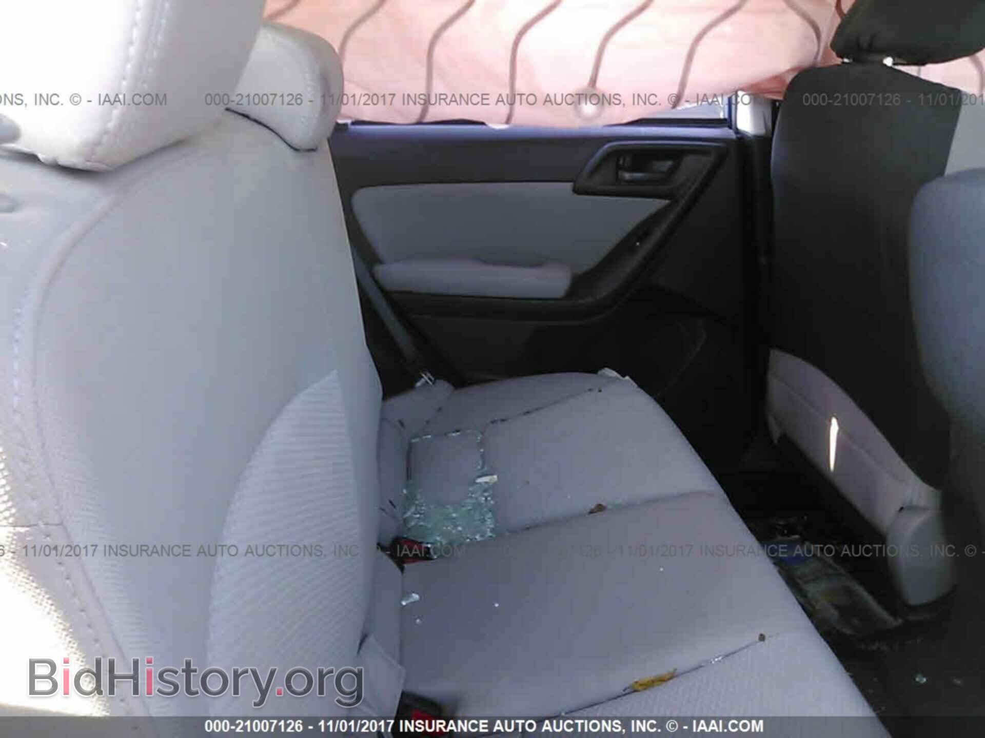 2016 Subaru Forester - VIN: JF2SJABC8GH538901 - Photo 8
