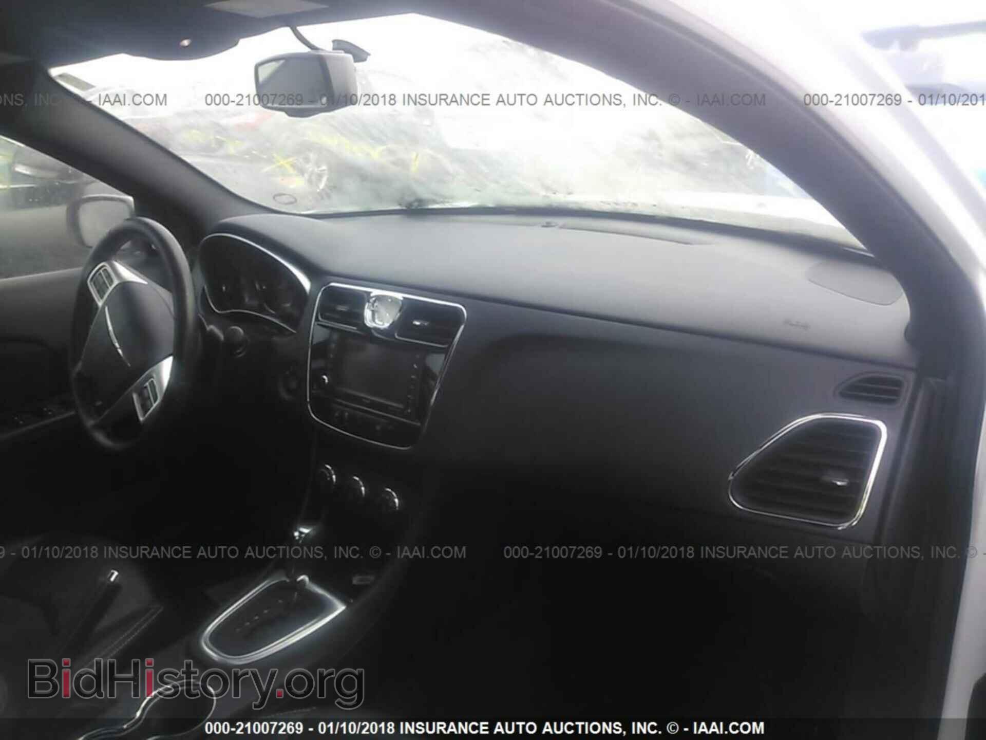 2012 Chrysler 200 - VIN: 1C3CCBHG7CN122433 - Фото 5
