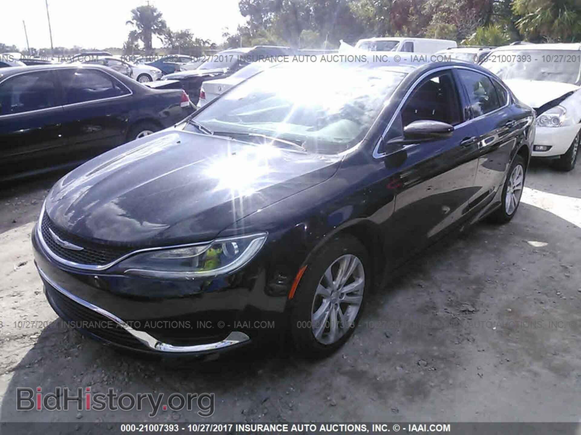 2015 Chrysler 200 - VIN: 1C3CCCAB4FN734954 - Photo 2