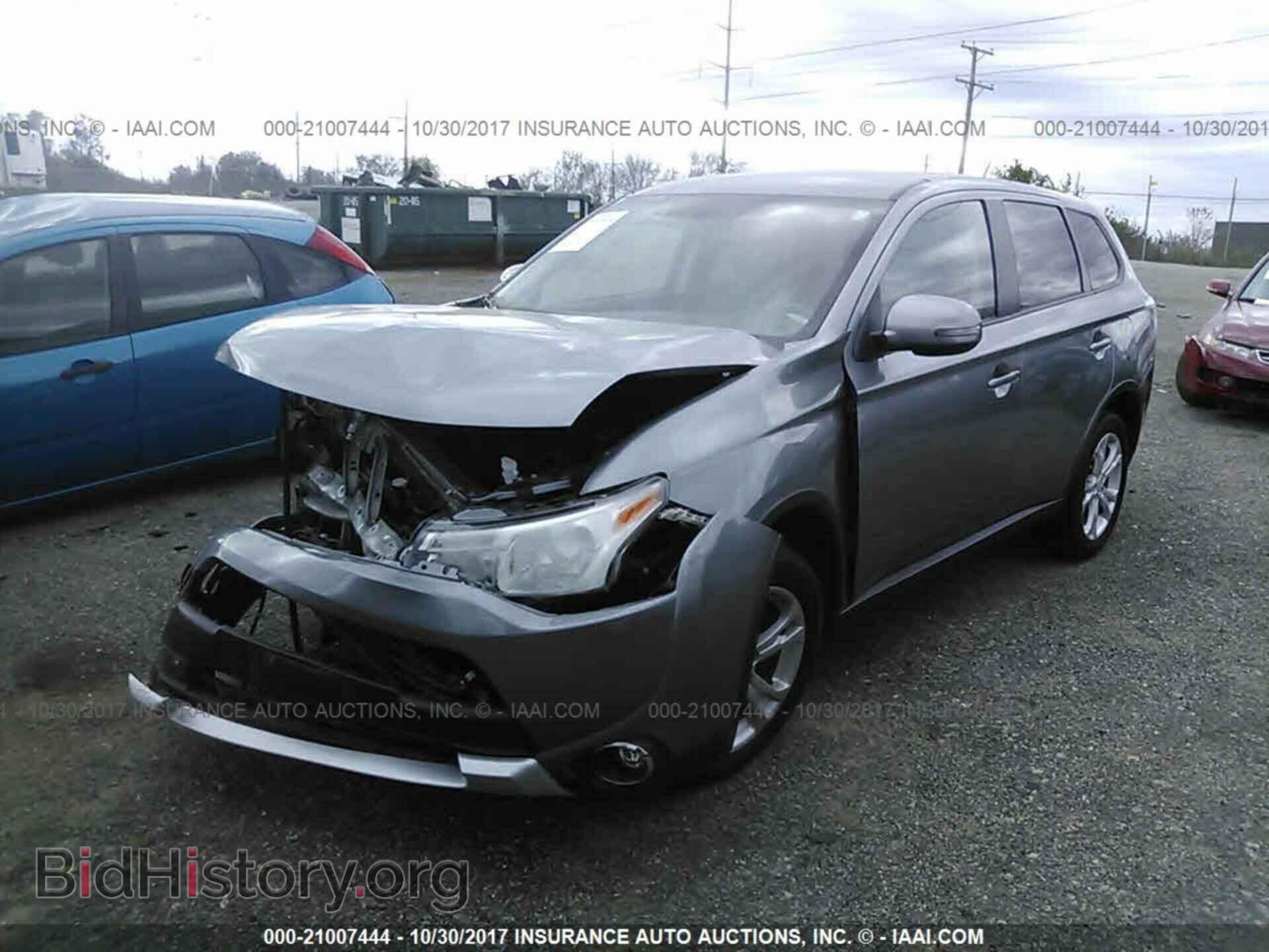 2015 Mitsubishi Outlander - VIN: JA4AD3A36FZ001834 - Фото 2