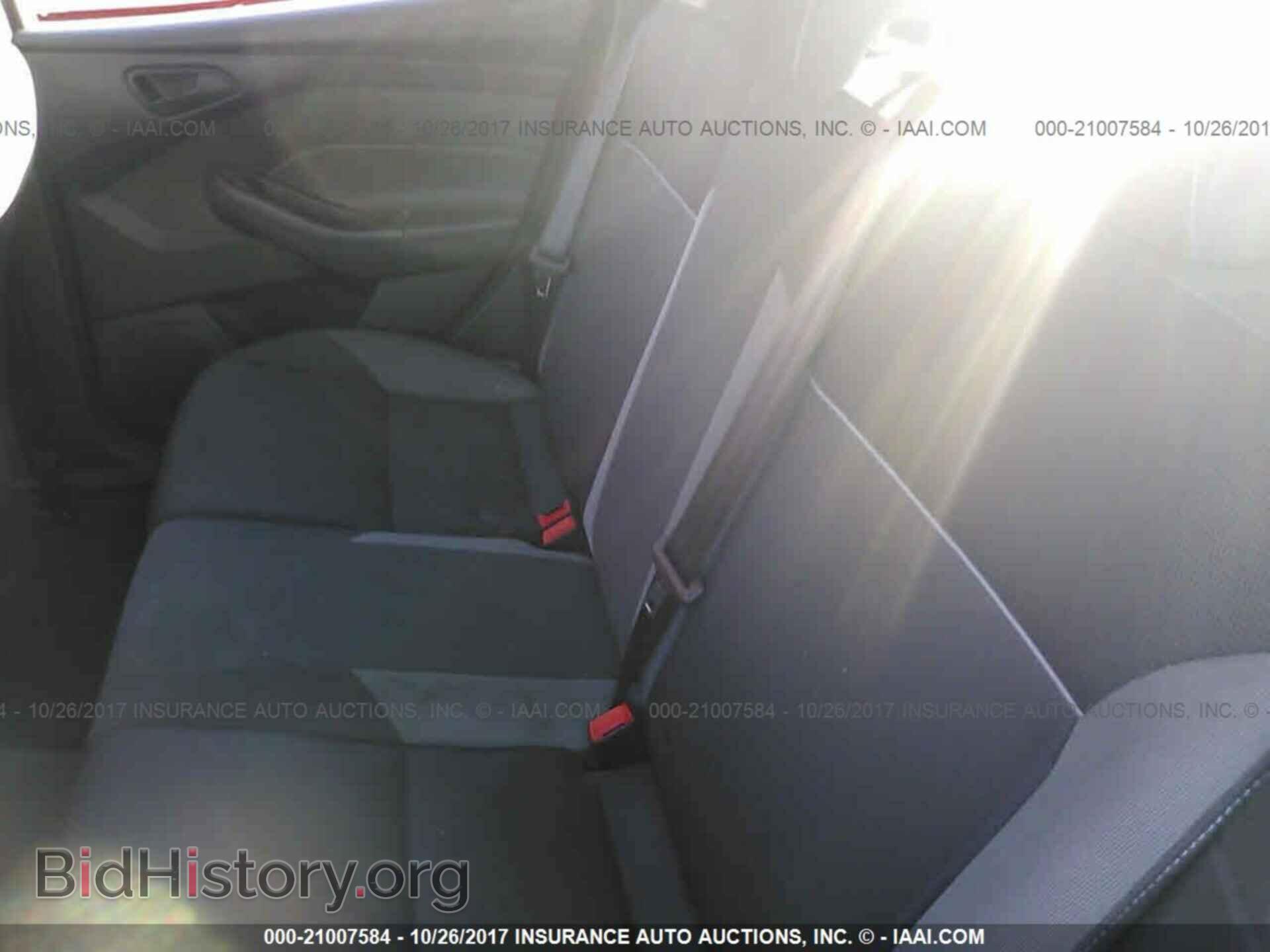 2012 Ford Focus - VIN: 1FAHP3K2XCL132626 - Photo 8