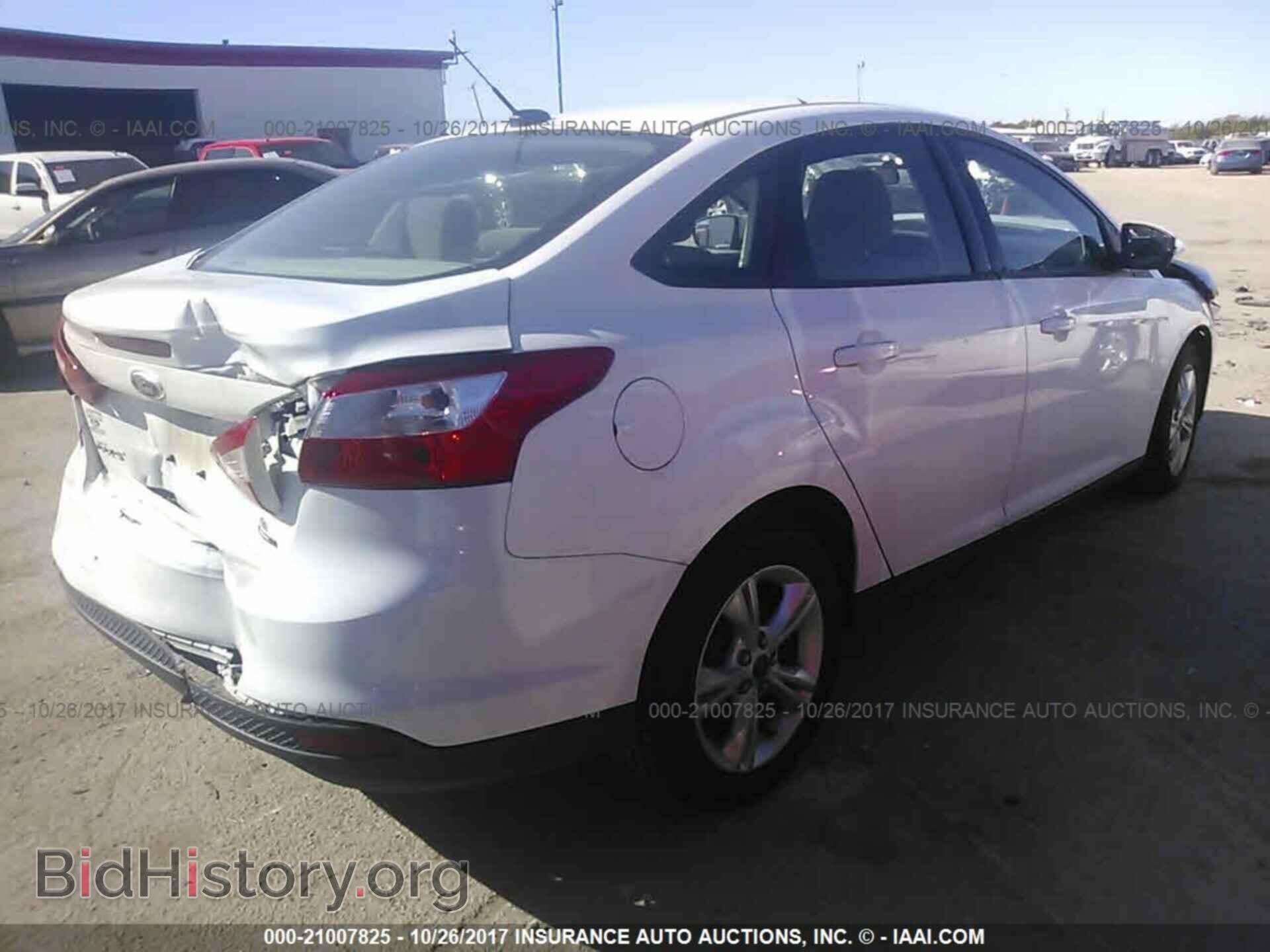 2013 Ford Focus - VIN: 1FADP3F22DL359612 - Photo 4