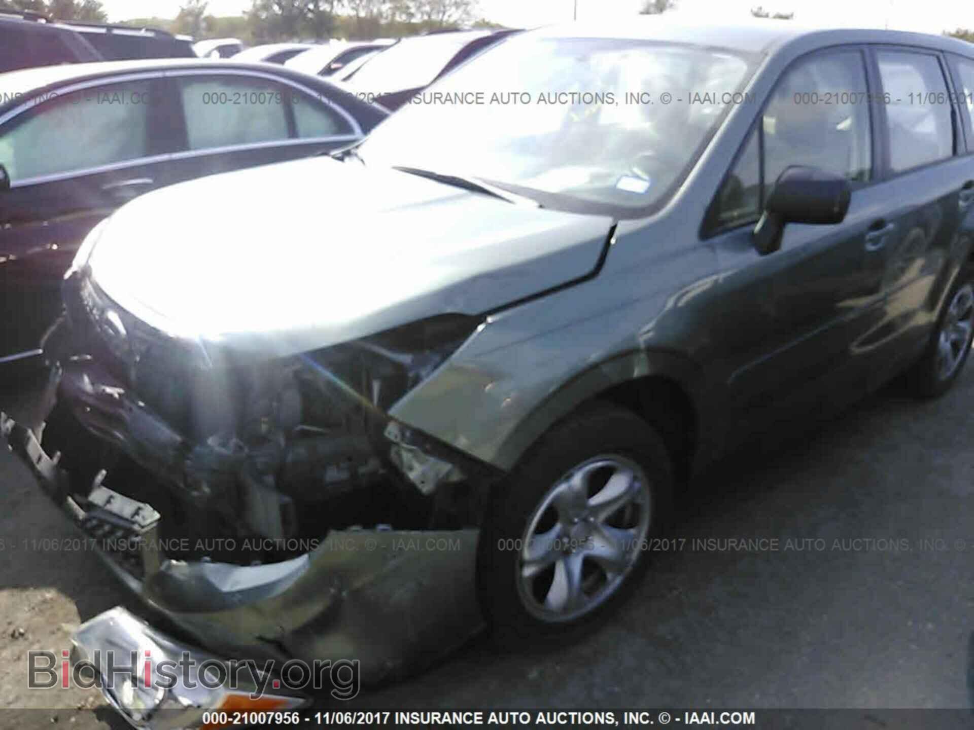 2014 Subaru Forester - VIN: JF2SJAAC0EH425491 - Фото 2
