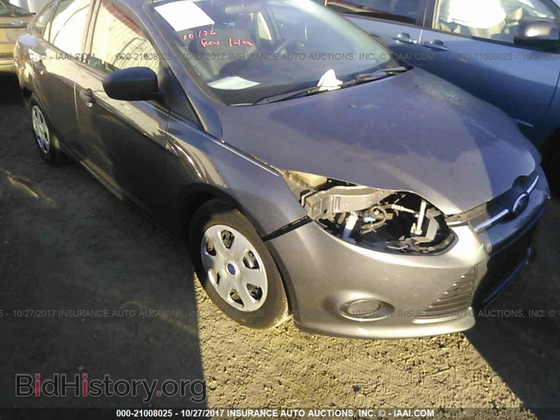 Photo 1FAHP3E26CL247929 - Ford Focus 2012