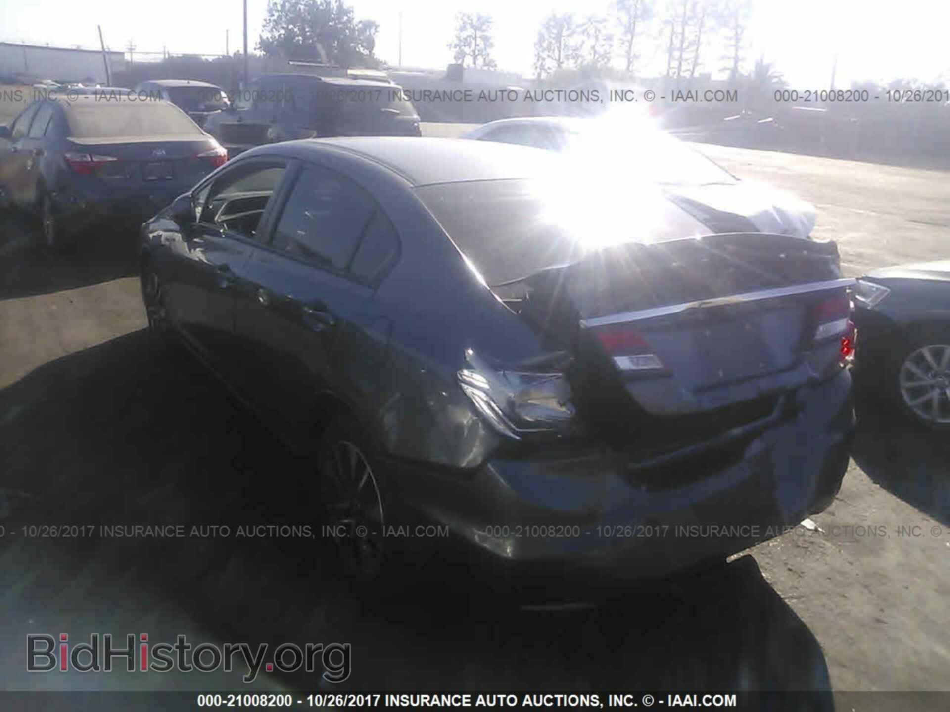 2013 Honda Civic - VIN: 19XFB2F90DE237929 - Photo 3