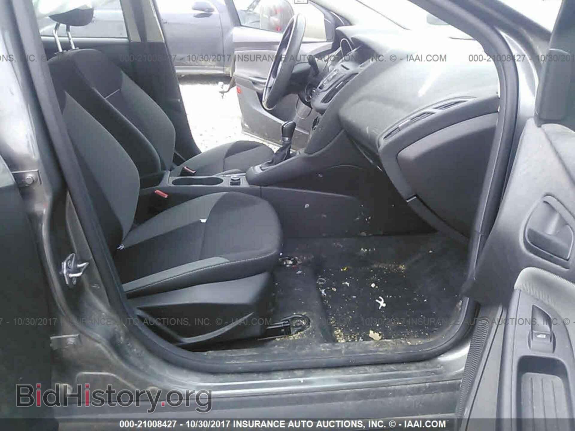 2012 Ford Focus - VIN: 1FAHP3E22CL342116 - Photo 5