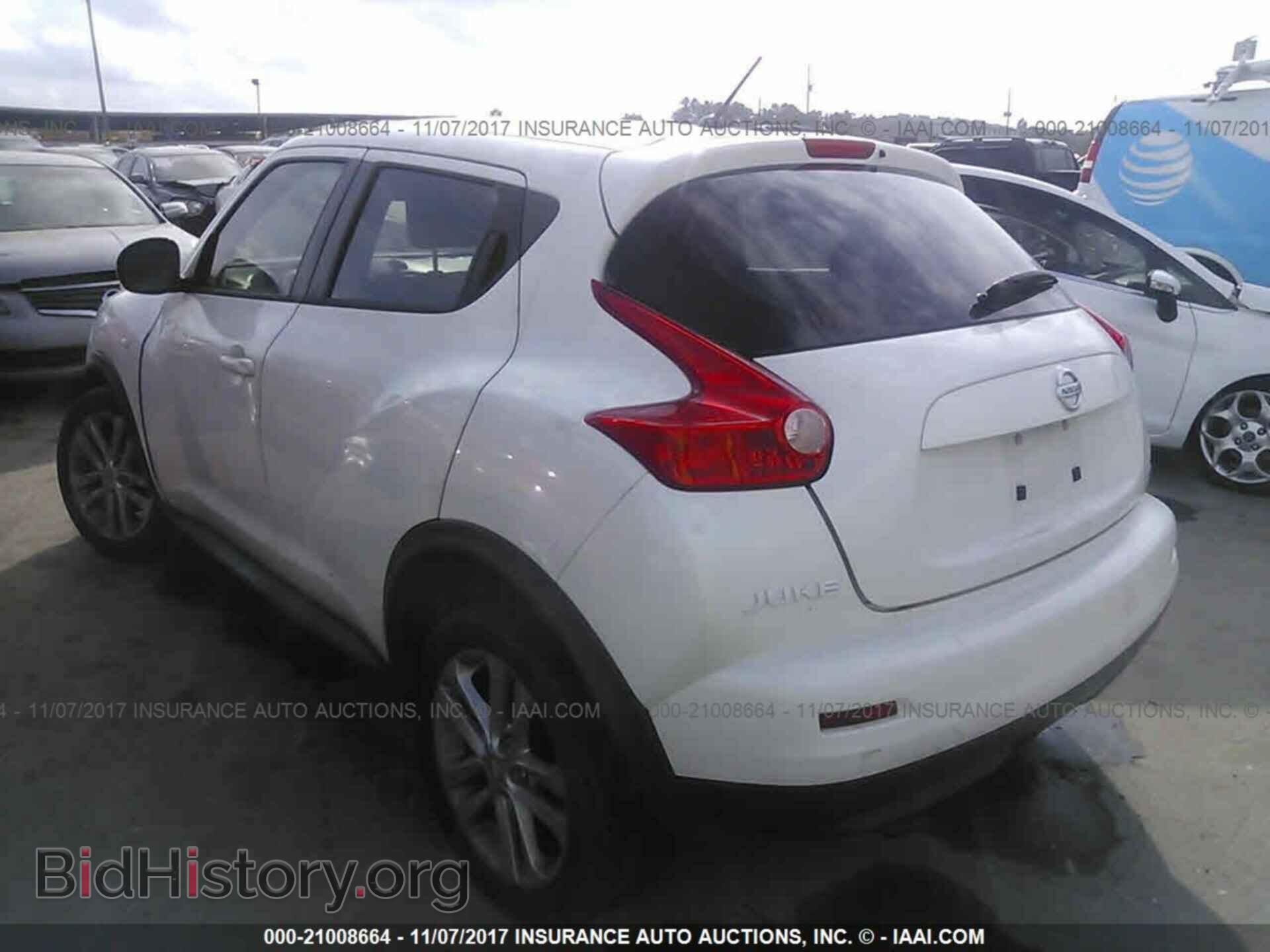 2014 Nissan Juke - VIN: JN8AF5MR2ET451854 - Фото 3