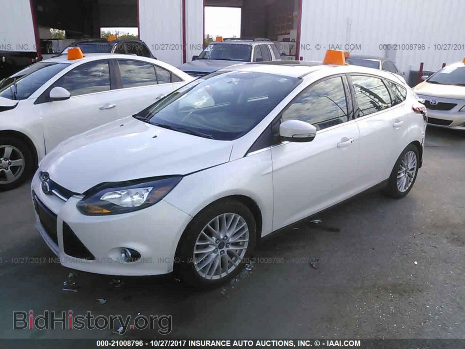 2014 Ford Focus - VIN: 1FADP3N26EL426490 - Фото 2